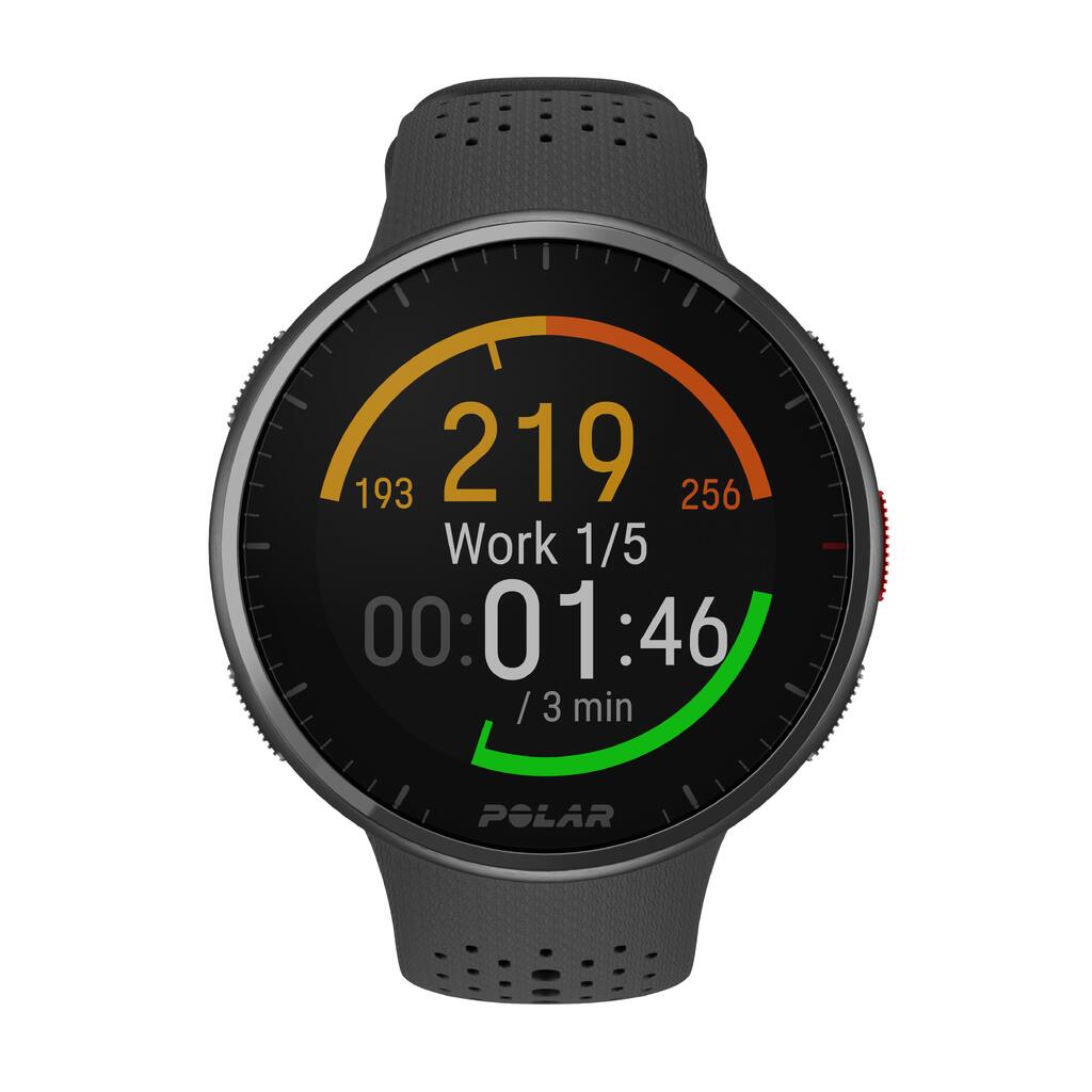 Išmanusis GPS laikrodis su pulso matuokliu ir integruotu barometru „Polar Pacer Pro“, juoda