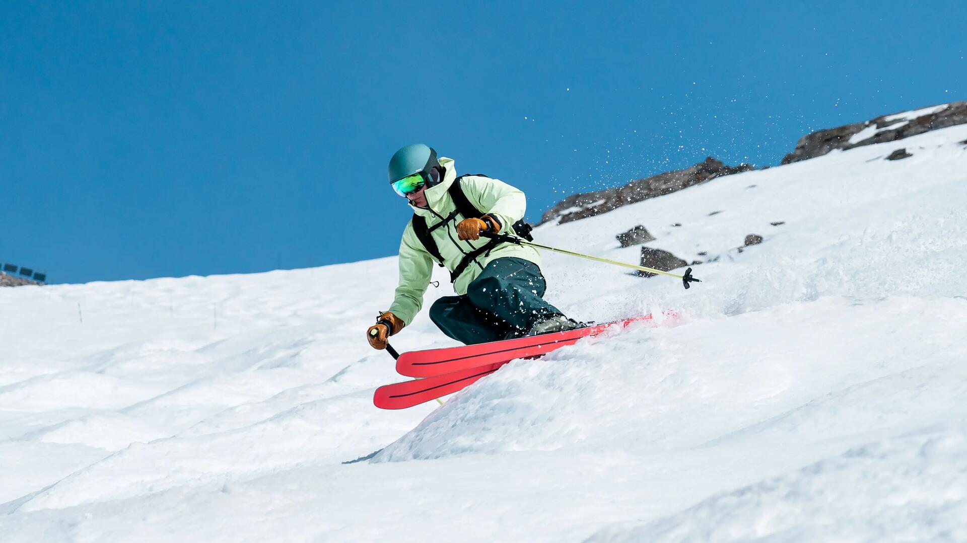 Die richtige ausrüstung für den Einstieg ins Skiwandern