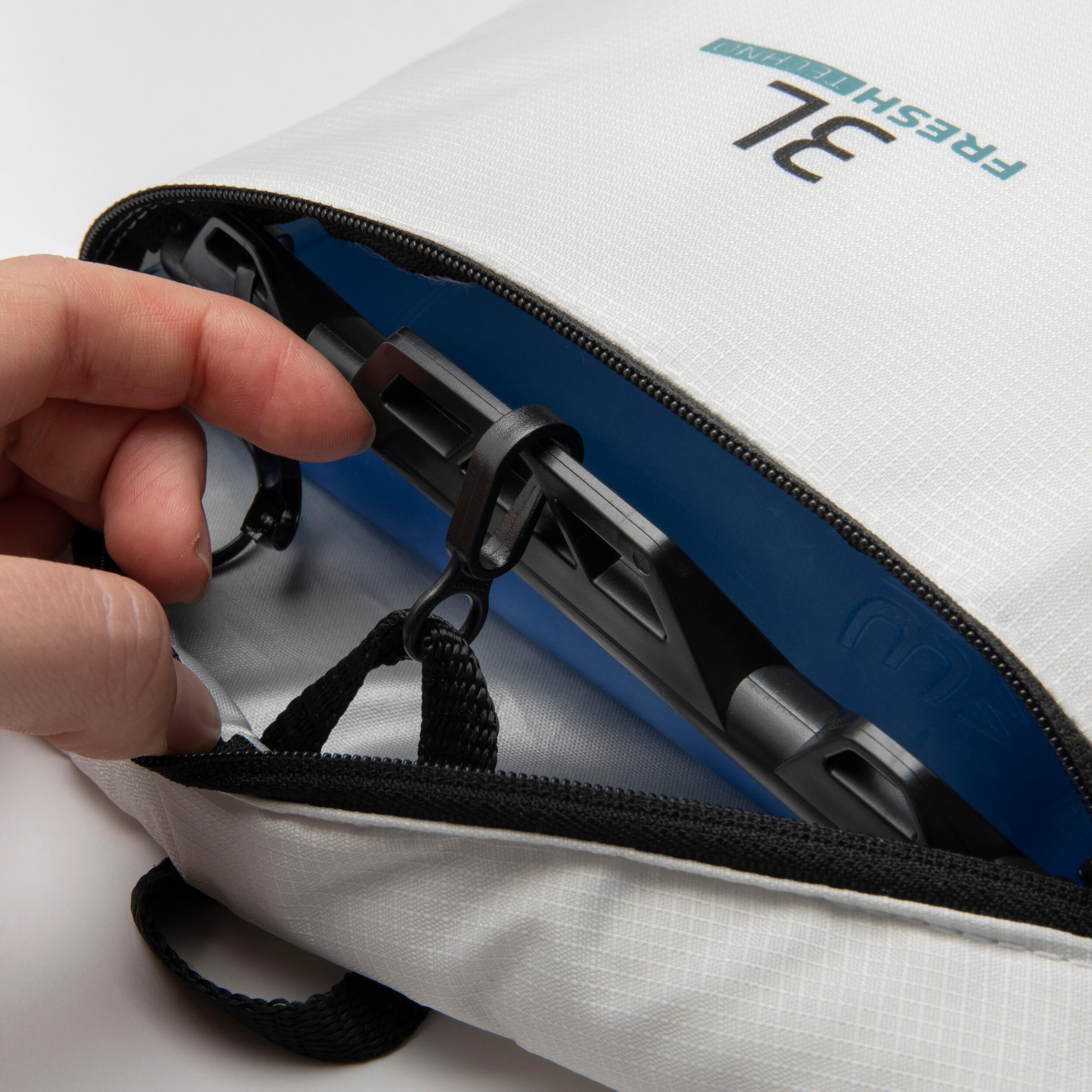 Custodia isotermica sacca d'acqua 3L bianca ROCKRIDER Decathlon