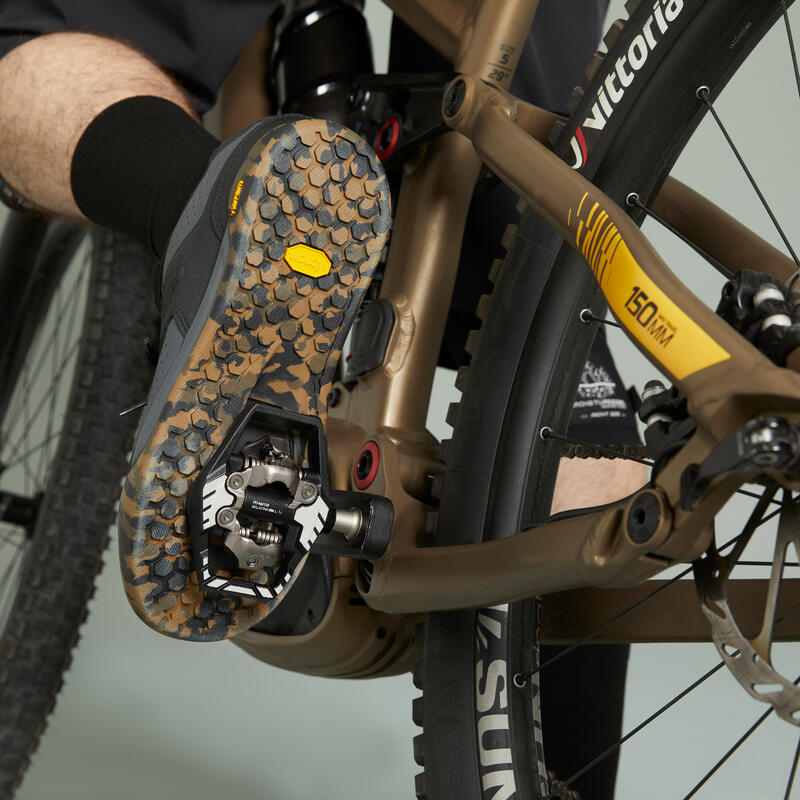 MOUNTAINBIKESCHOENEN VOOR KLIKPEDALEN ALL MOUNTAIN GIRO CLUTCH GRIJS