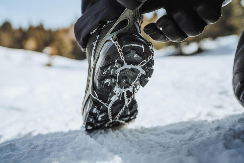 Comment choisir ses crampons à neige ?
