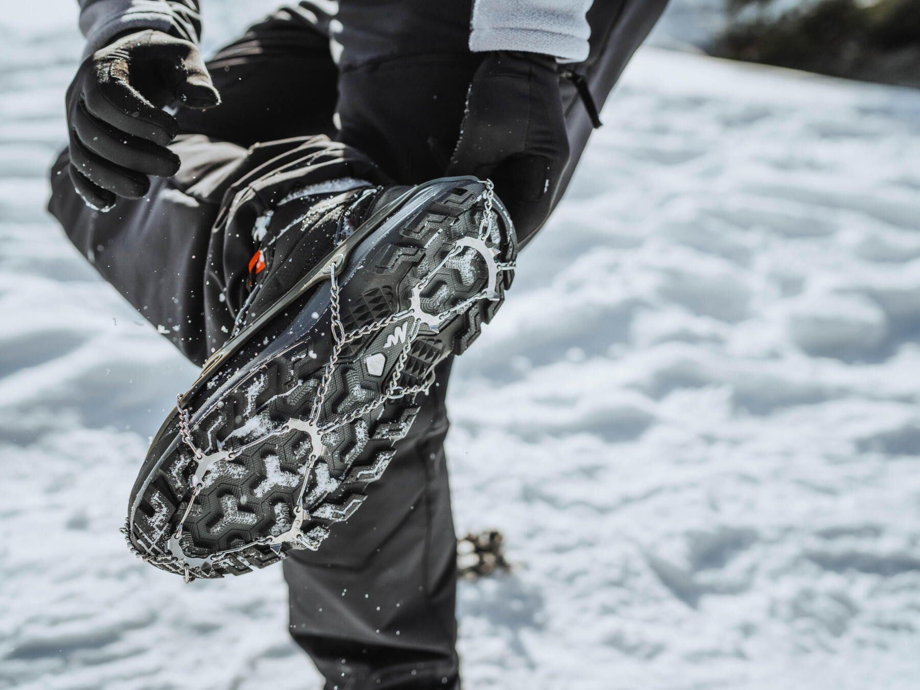 how to choose your snow crampons
