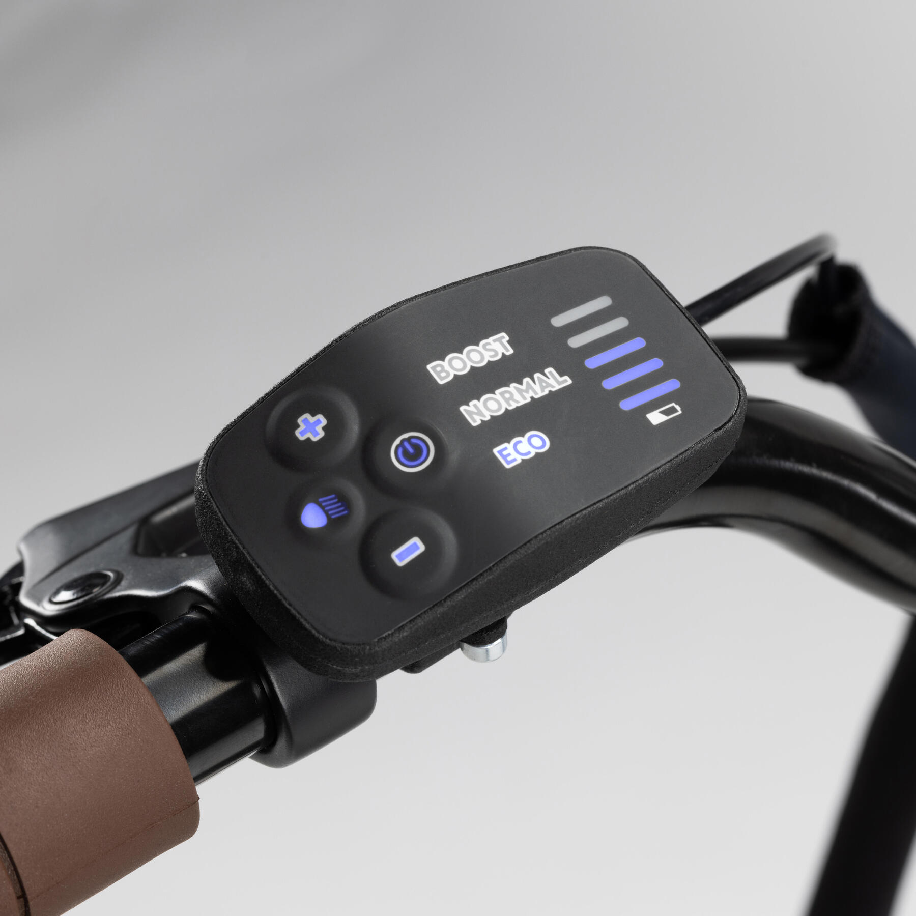 Vélo pliant électrique Decathlon E-Fold 500 replié