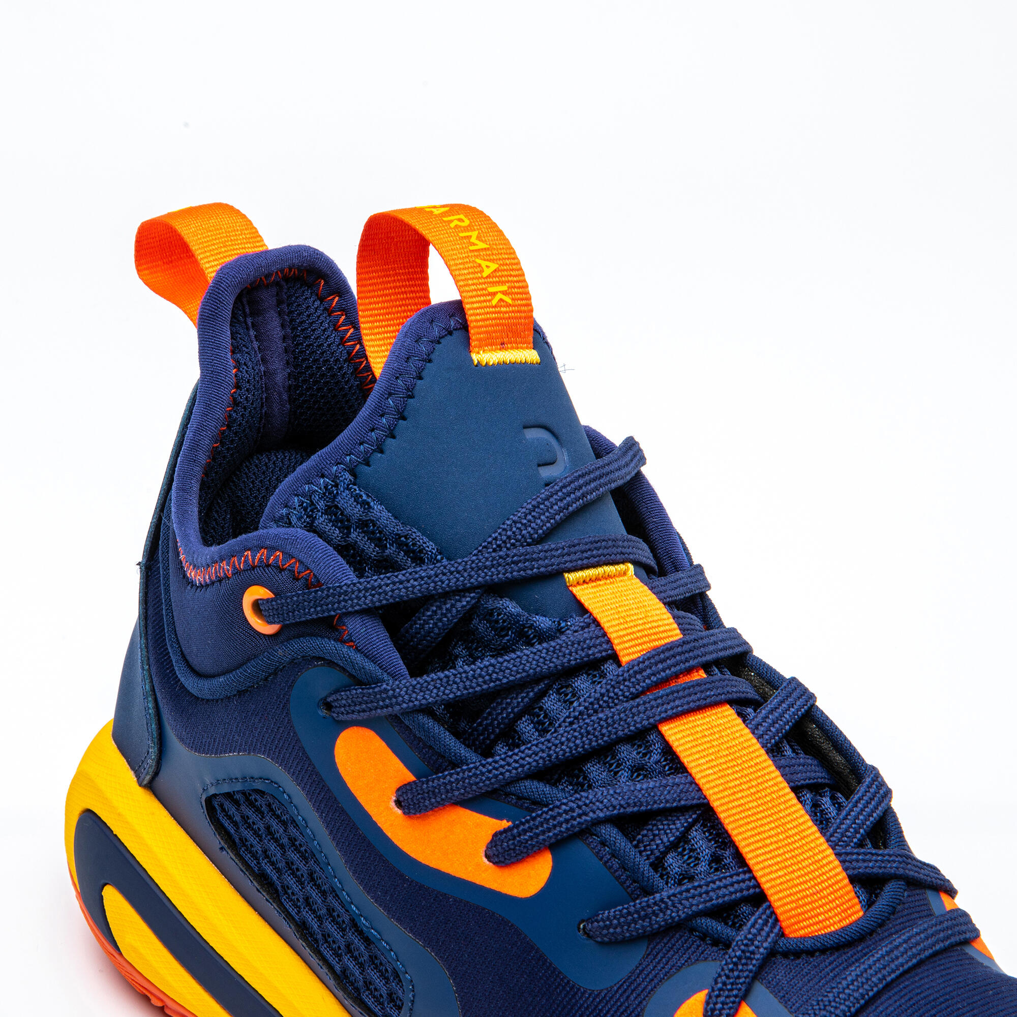 air sports shoes 499