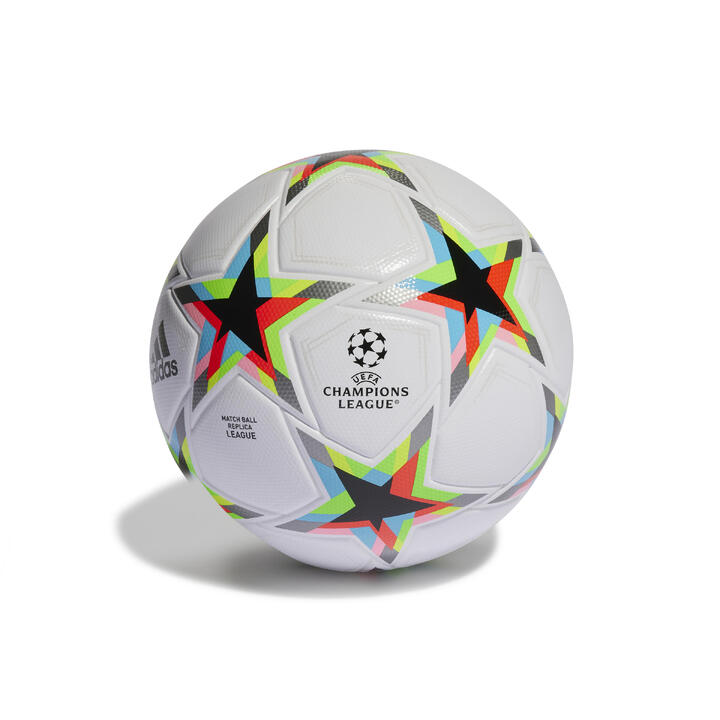 https://contents.mediadecathlon.com/p2320788/k$c97fd990e029e3ac4041a15f839d9038/sq/ballon-de-football-ligue-des-champions-2022.jpg?format=auto&f=720x720