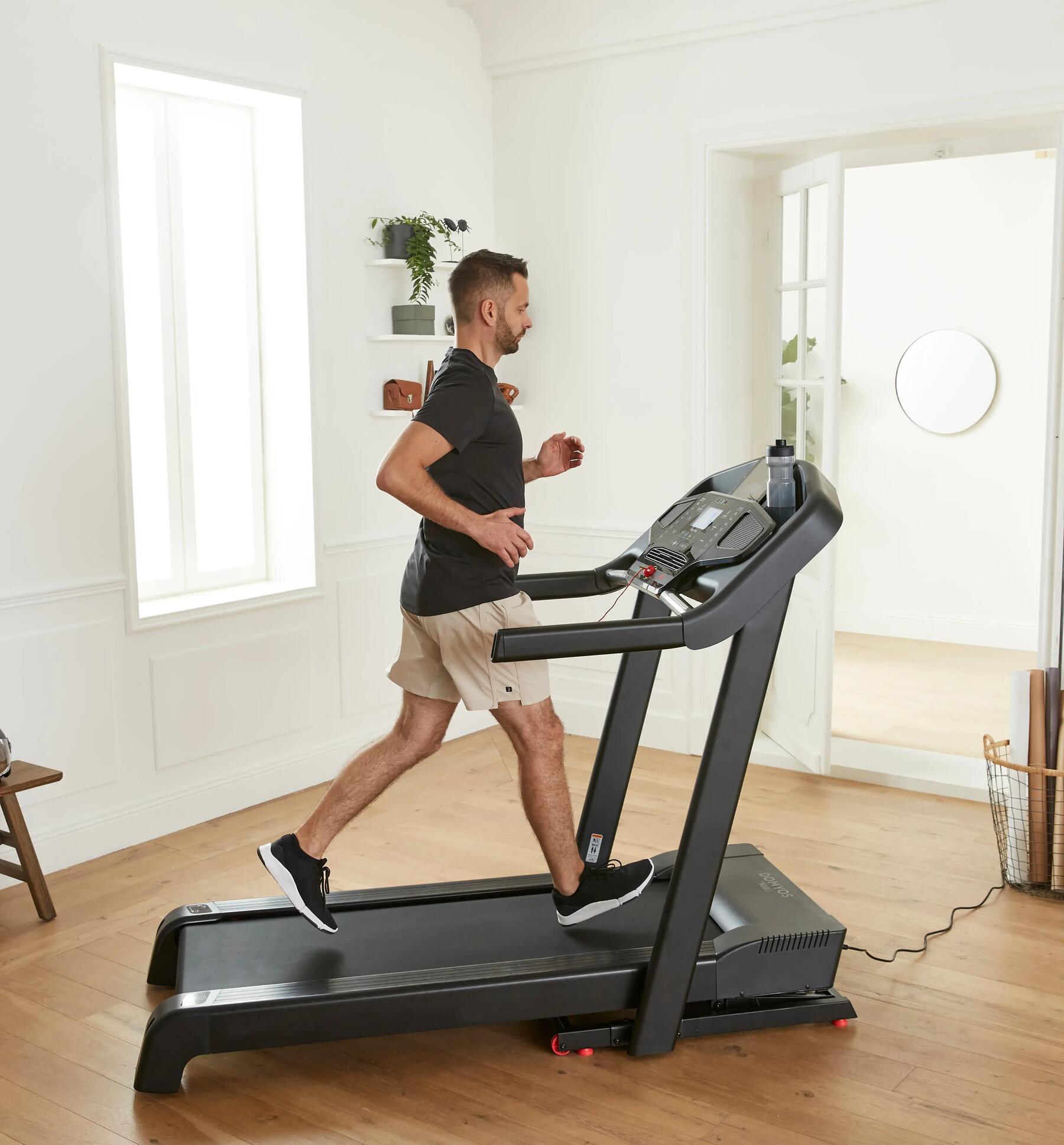 Cinta Correr Compact Run100 Plegable 14 km/h Garantía Decathlon