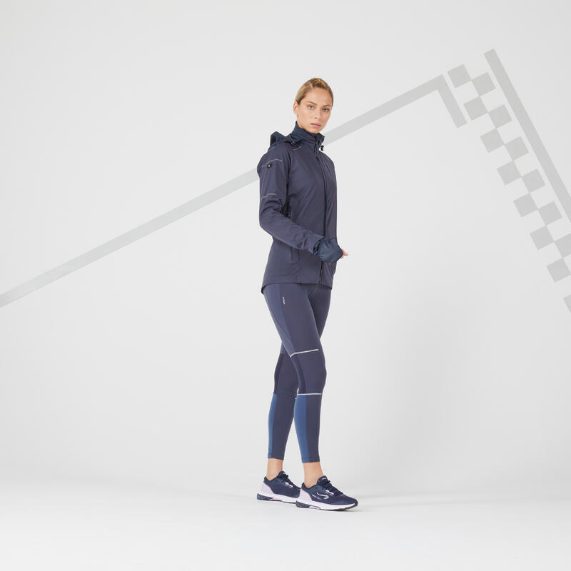 VESTE RUNNING HIVER FEMME DÉPERLANTE COUPE-VENT- KIPRUN WARM REGUL BLEU