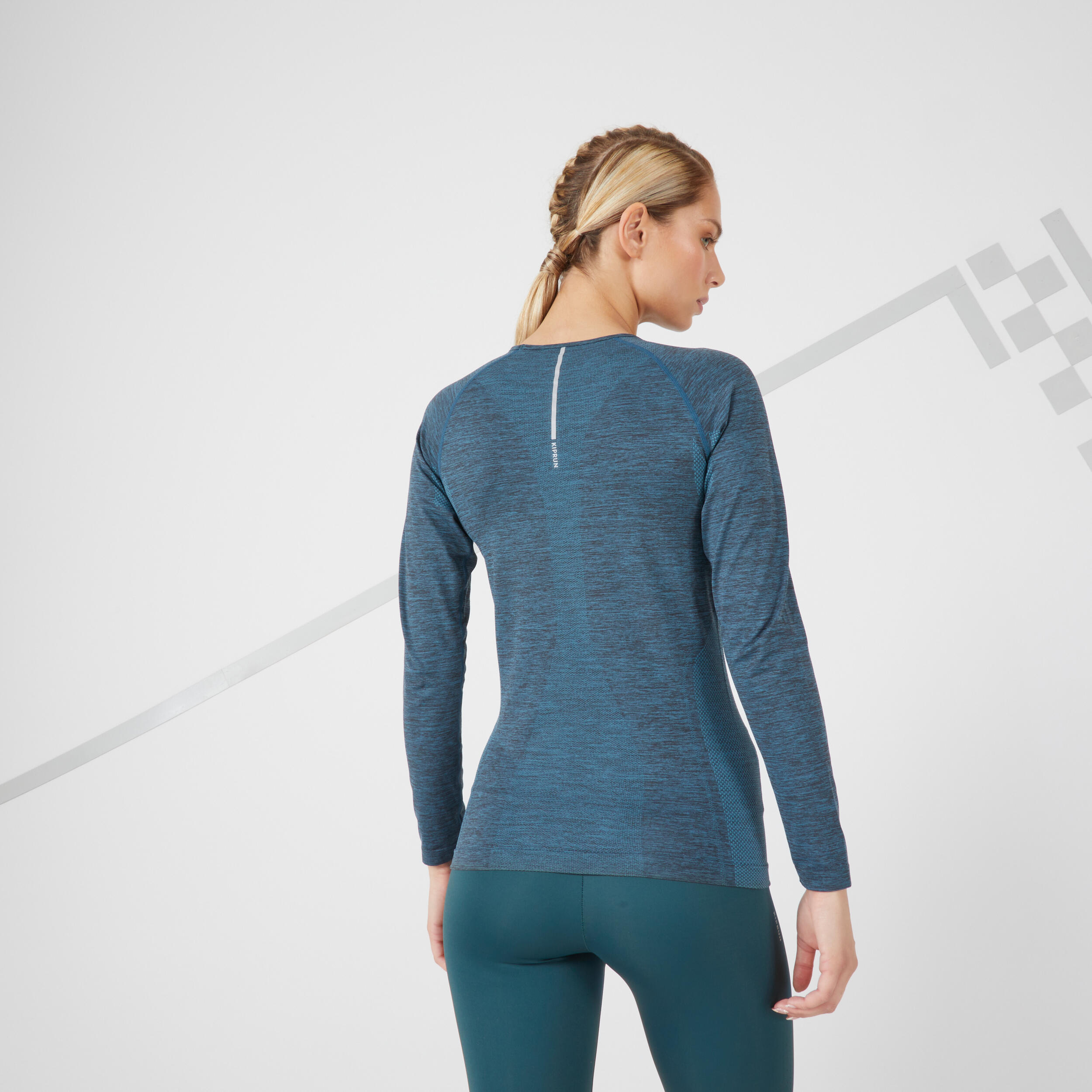 KIPRUN SKINCARE LIGHT WOMEN'S RUNNING BREATHABLE LONG-SLEEVED T-SHIRT - EMERALD 3/9