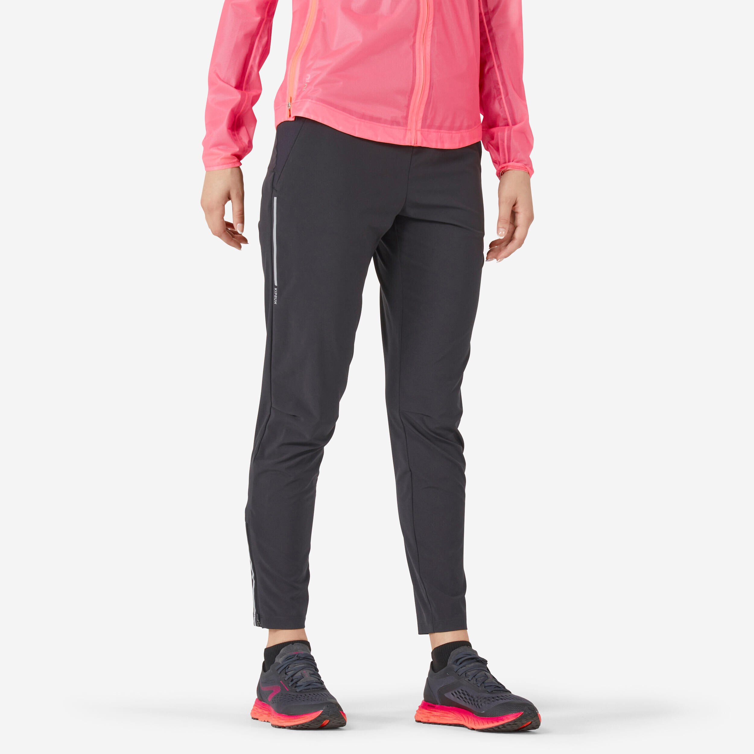 KIPRUN KIPRUN LIGHT FITTED WOMEN'S RUNNING TROUSERS - BLACK