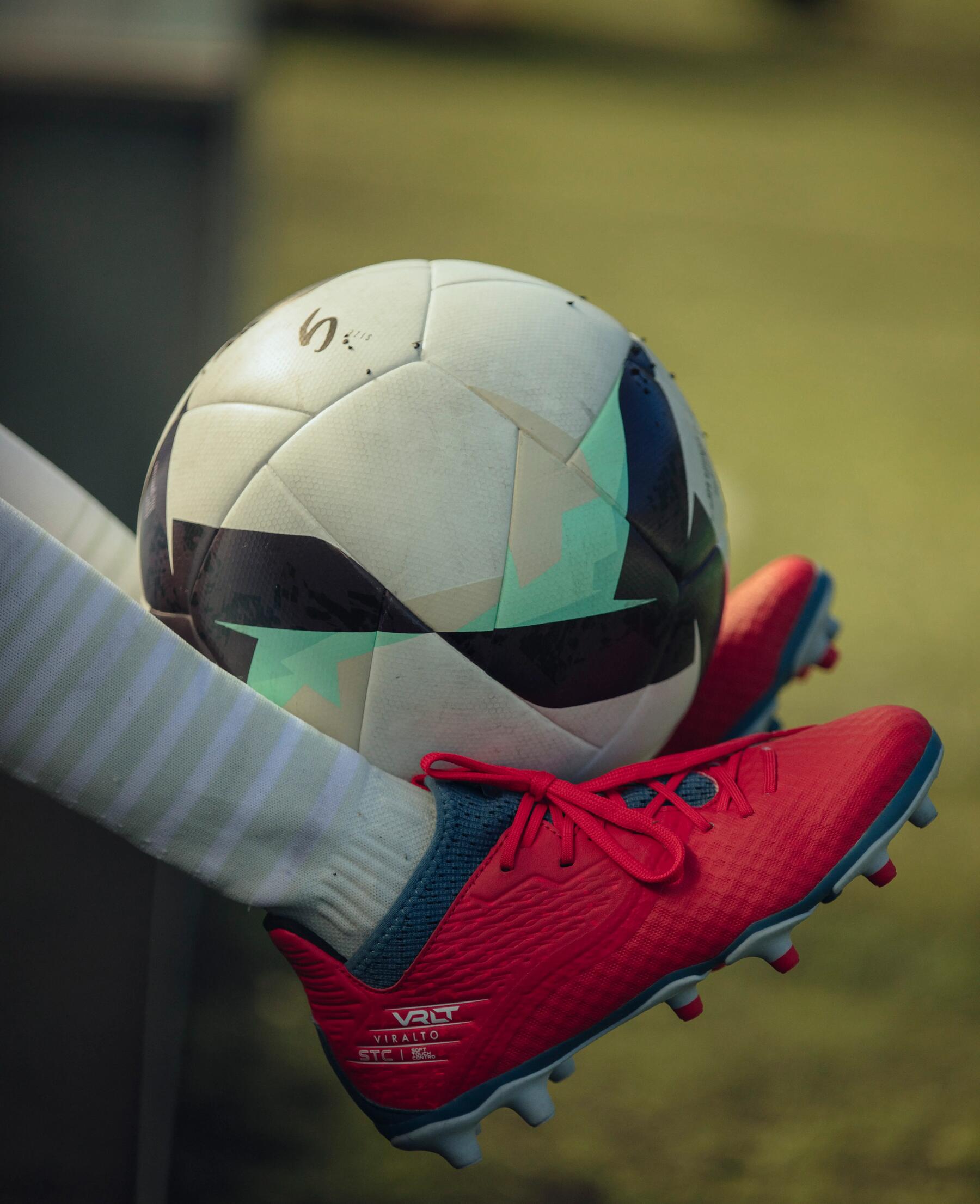 5 cosas que tienes que tomar en cuenta para comprar tu balón de fútbol