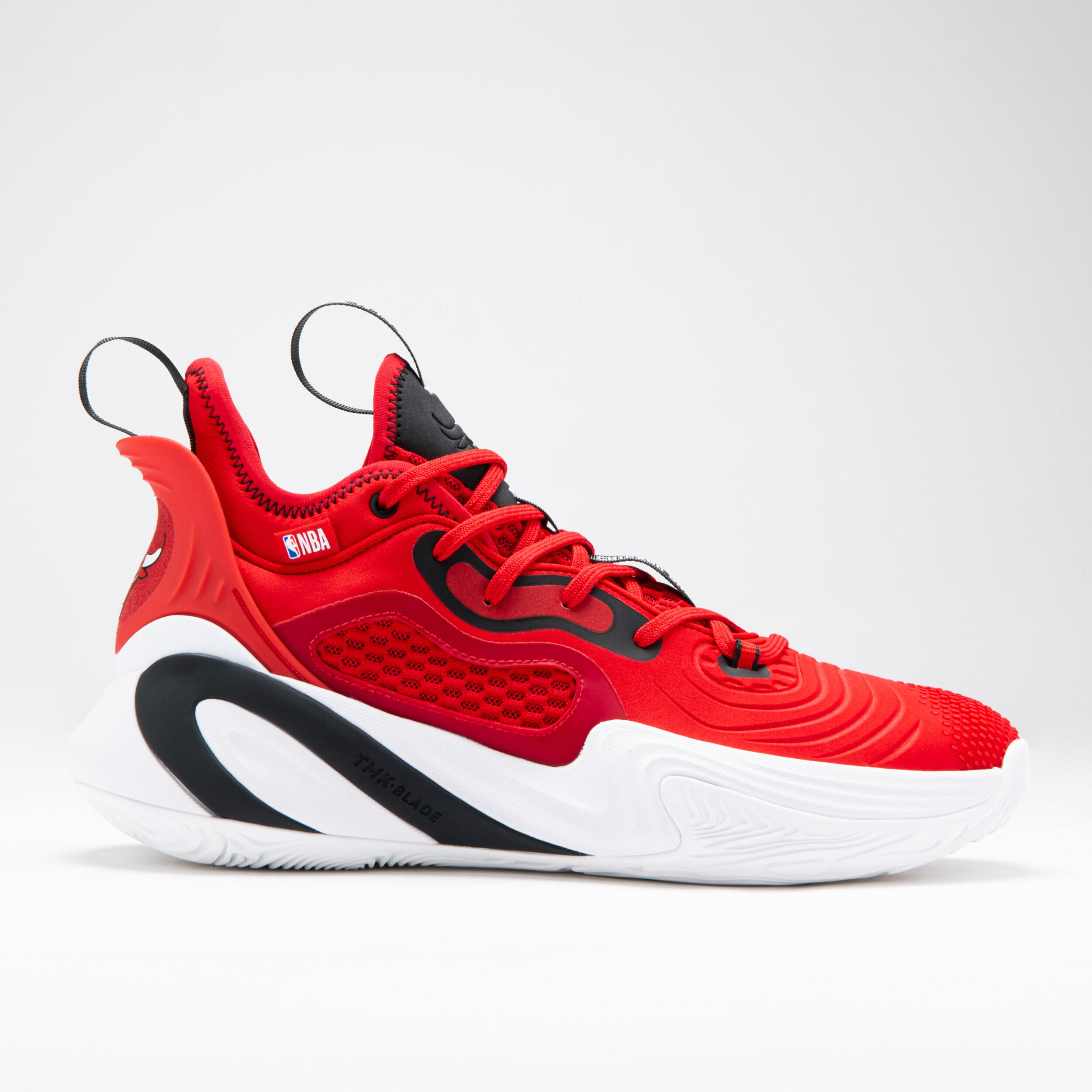 TARMAK Men's/Women's Basketball Shoes SE900 - Red/NBA Chicago Bulls