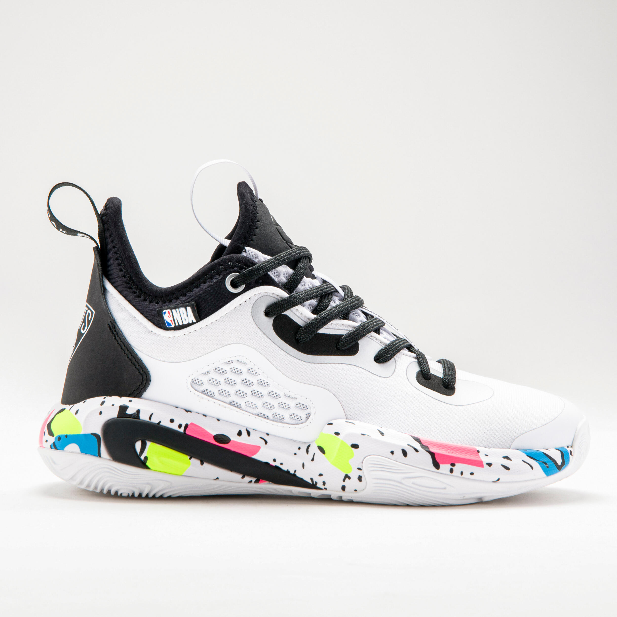 Chaussure de basketball DECATHLON