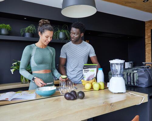 What should I eat before exercising?