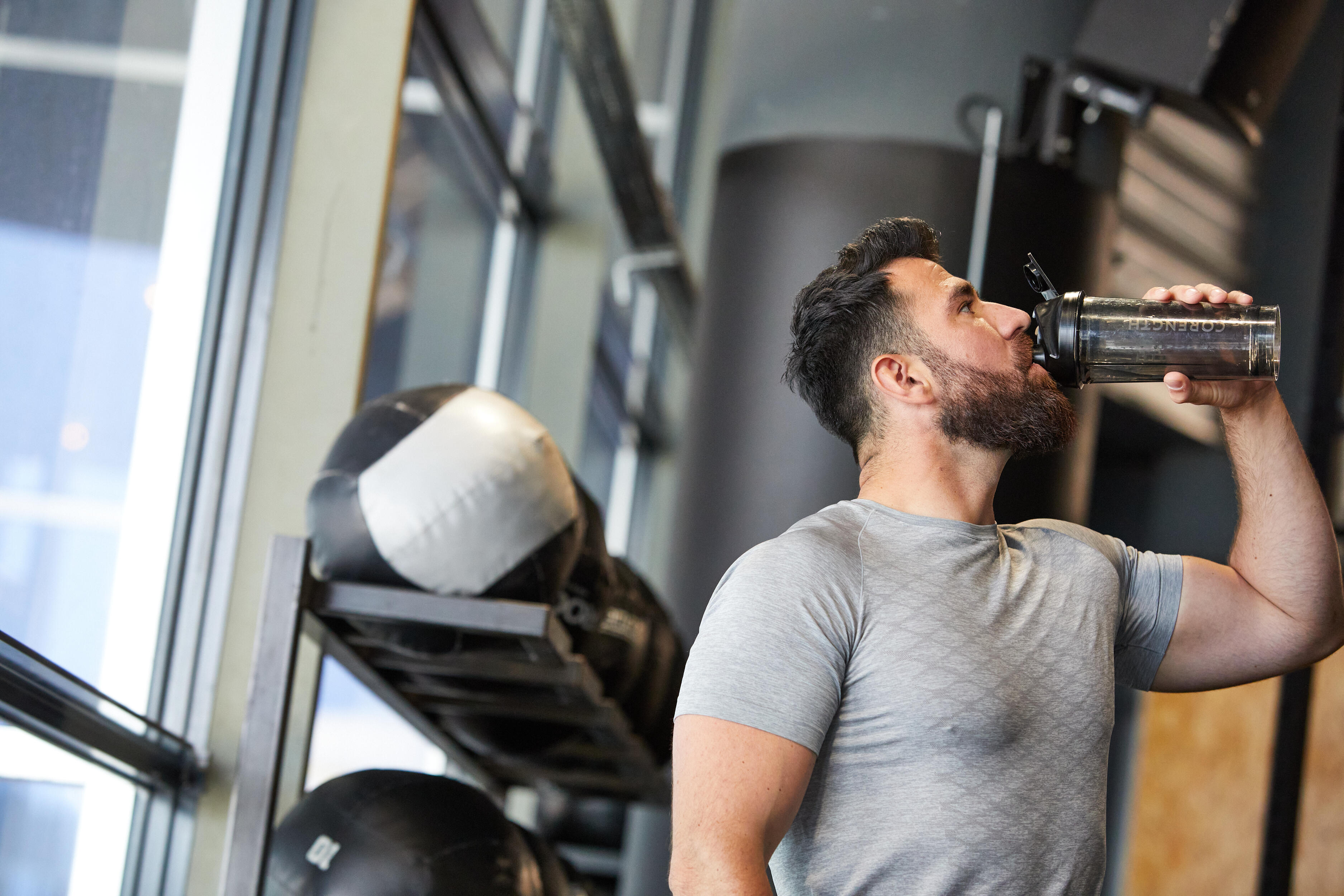 12 Hacks for Cleaning Your Gross Protein Shaker Bottle - Muscle