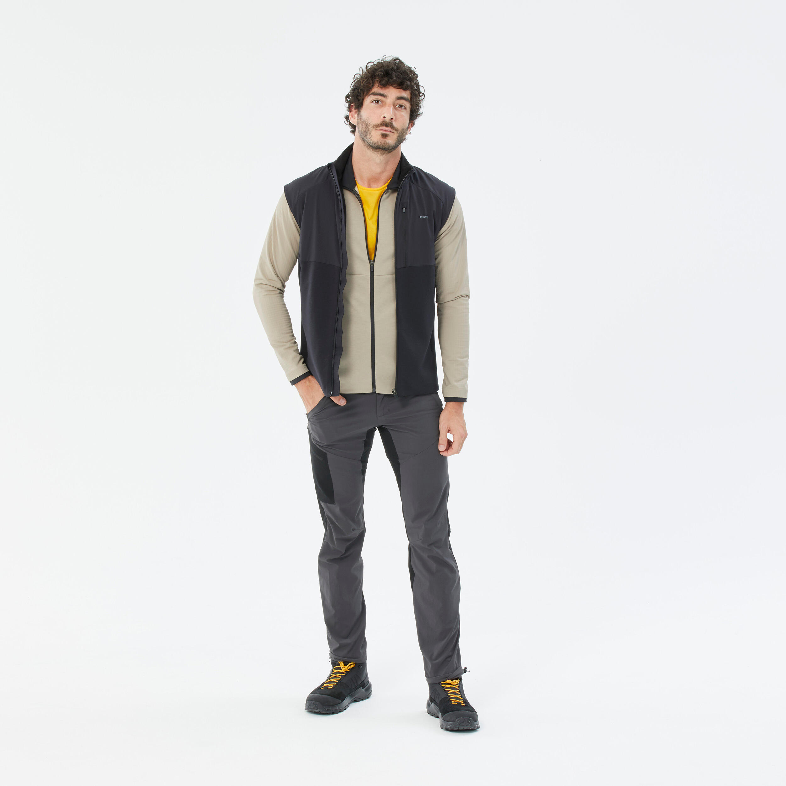 QUECHUA Pánska turistická mikina MH500 Light béžová XL · záber 3