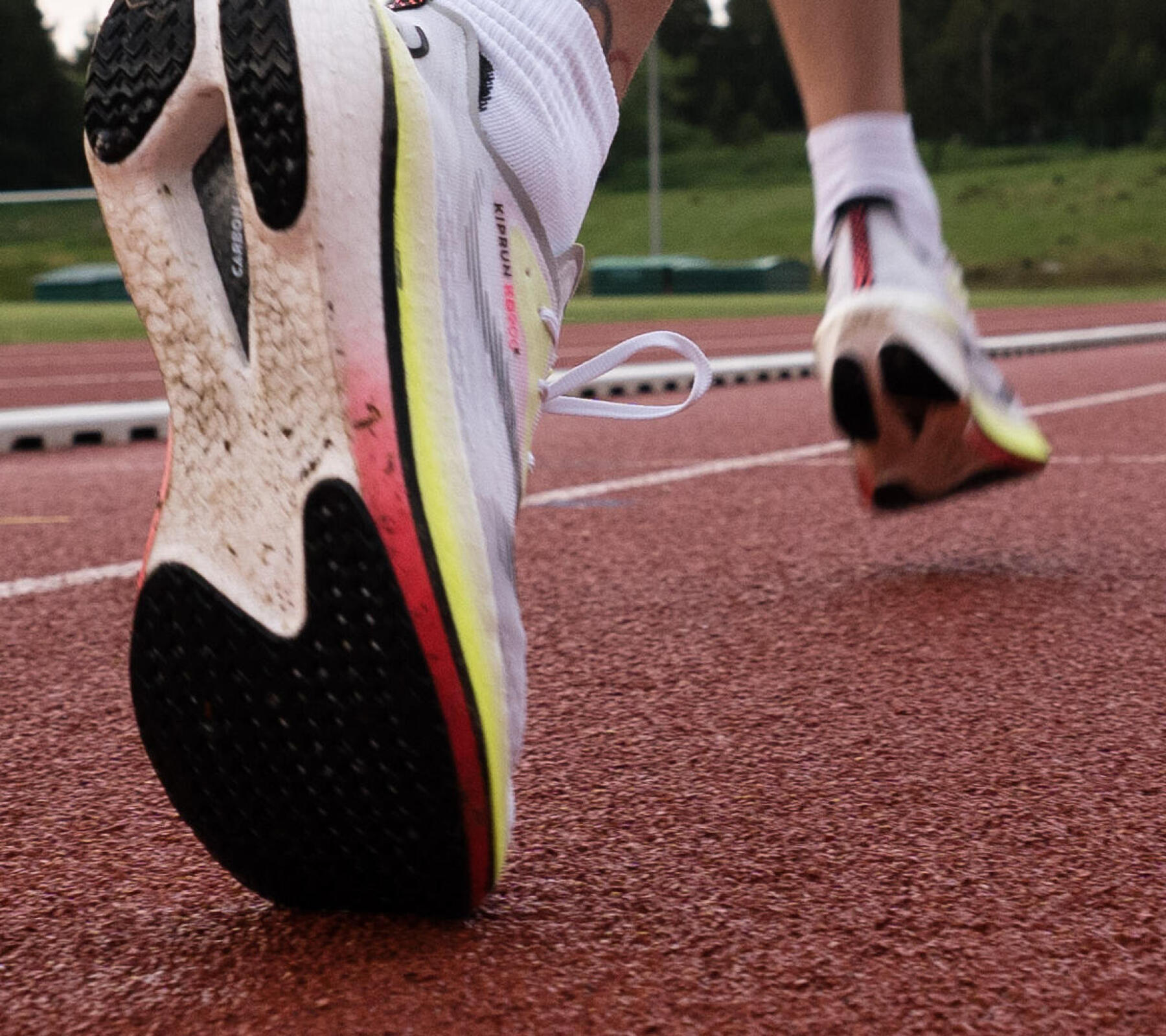 Scarpe per hotsell pronatori decathlon