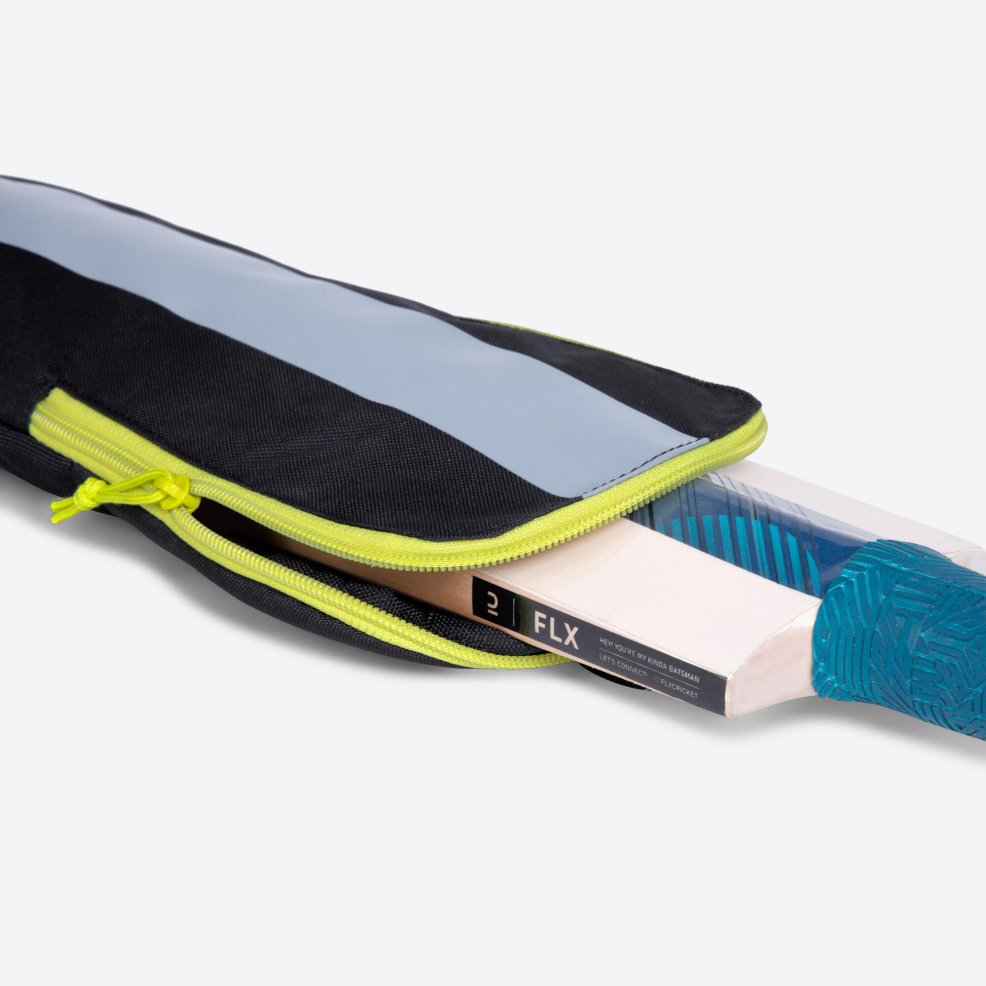 Cricket Bat Cover BC 900 Fits All Sizes Black