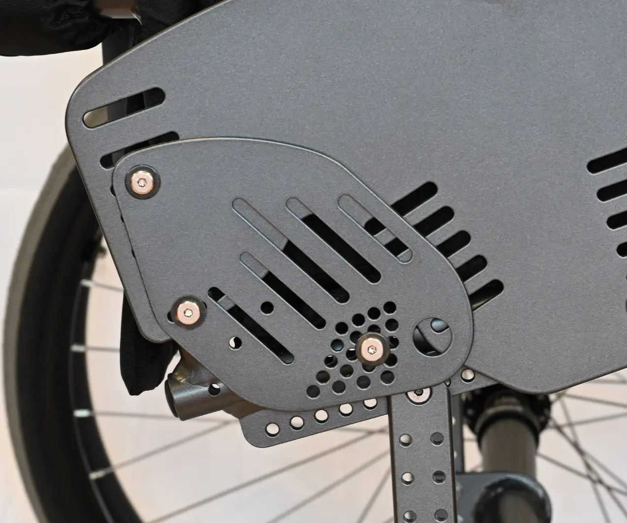 How to set uo the pelvic belt on your wheelchair