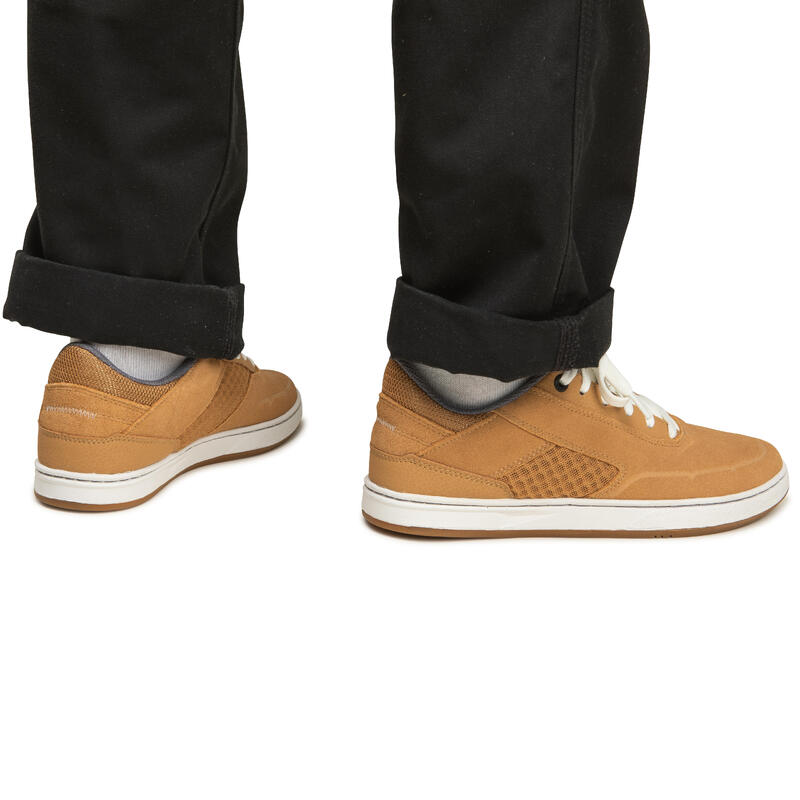 Nízké skateboardové boty Crush 500 okrovo-bílé 