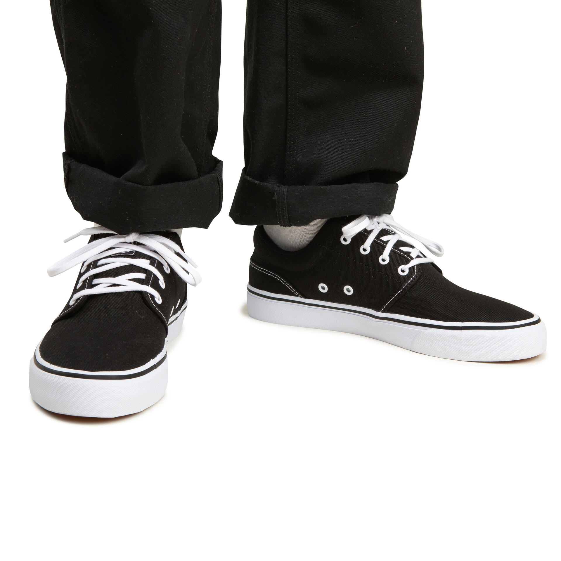 Adult Low-Top Skateboarding Longboarding Shoes Vulca 100 Black/White