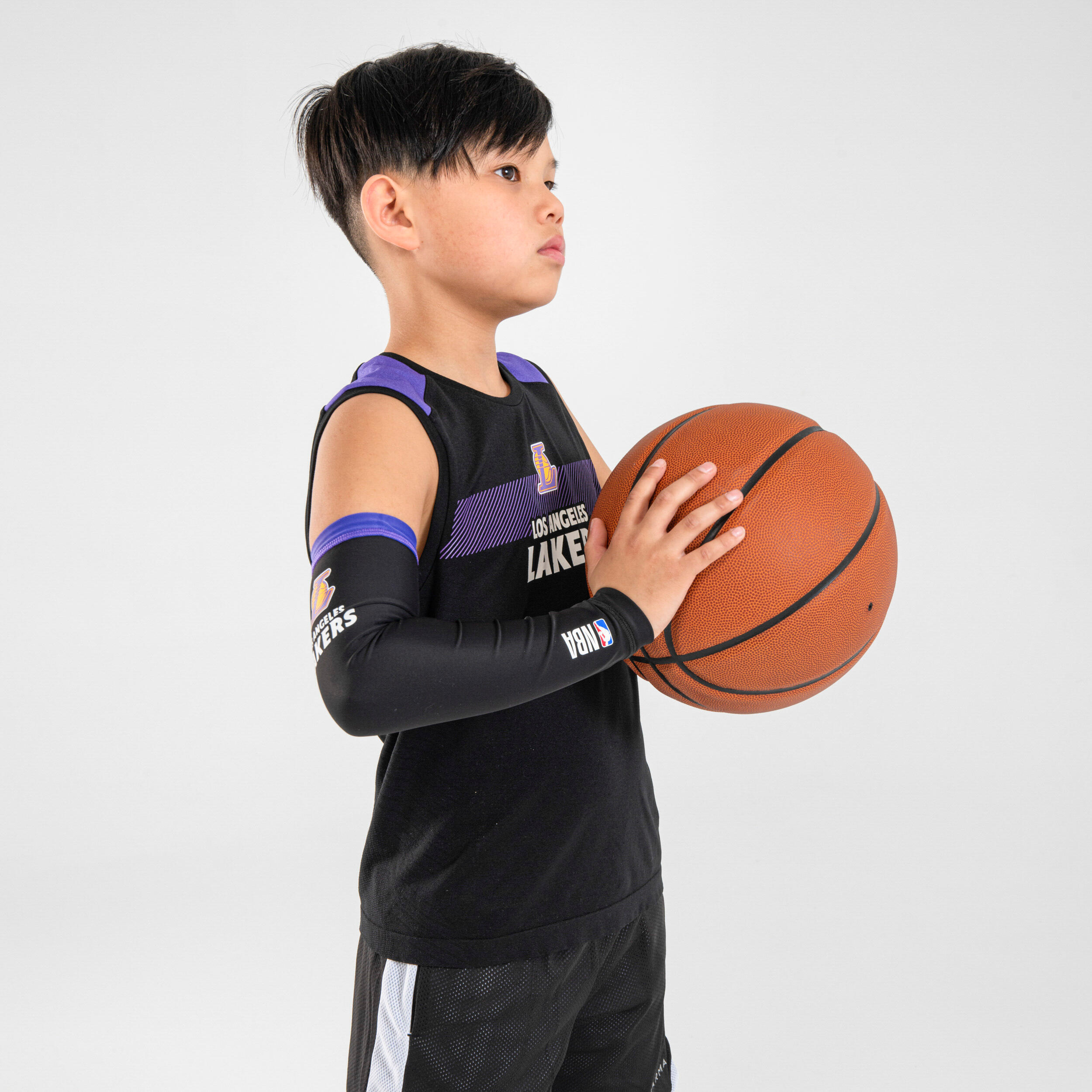Kids' Basketball Sleeve E500 - NBA Los Angeles Lakers/Black 4/8