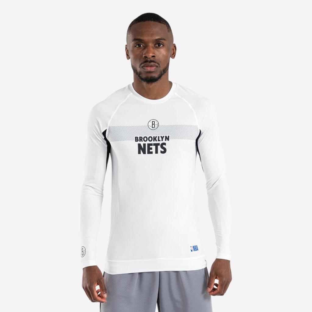 ДОЛНА БЛУЗА ЗА БАСКЕТБОЛ UT500 NBA BROOKLYN NETS, БЯЛА