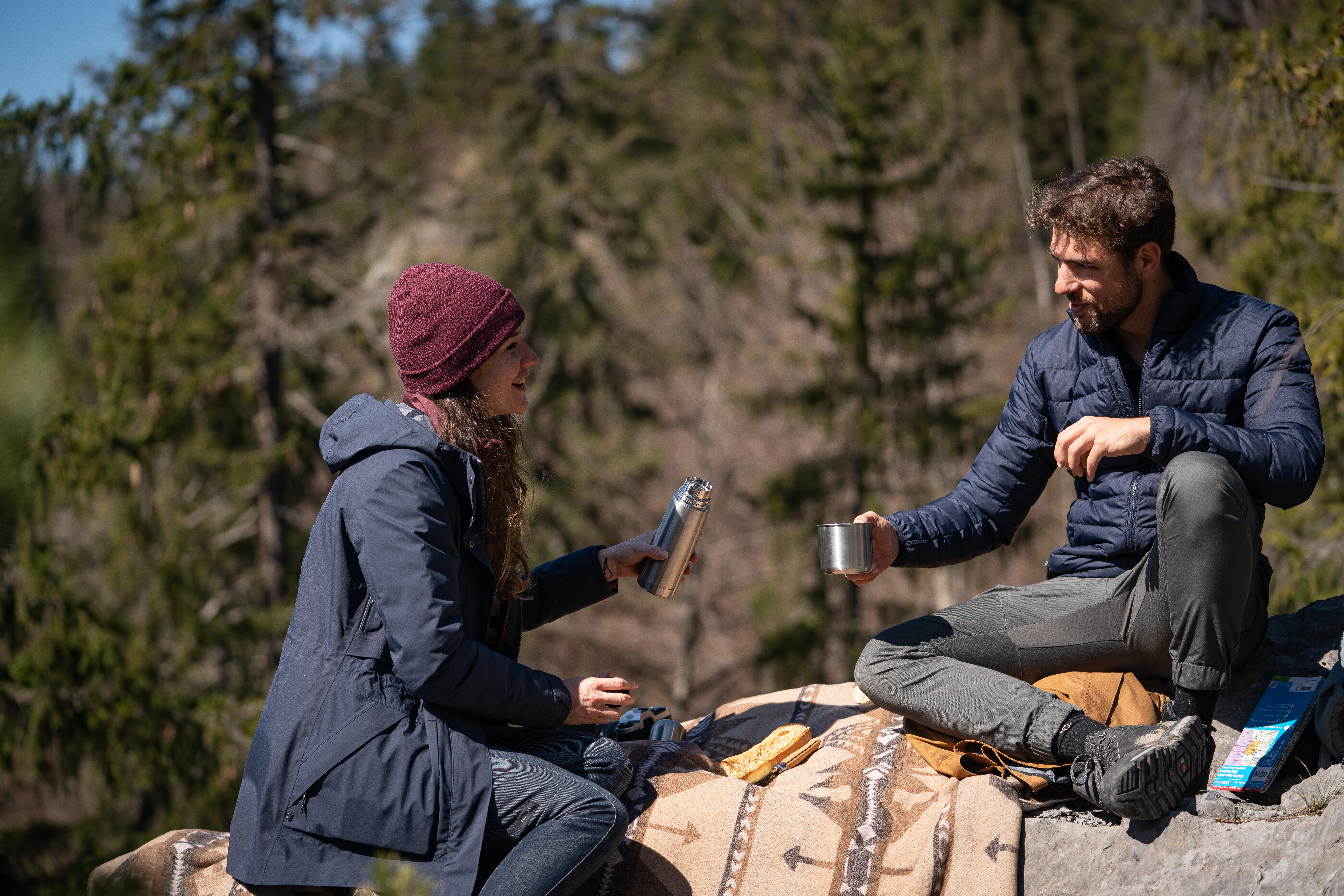 Men’s Hiking Jacket - Travel 900 - QUECHUA