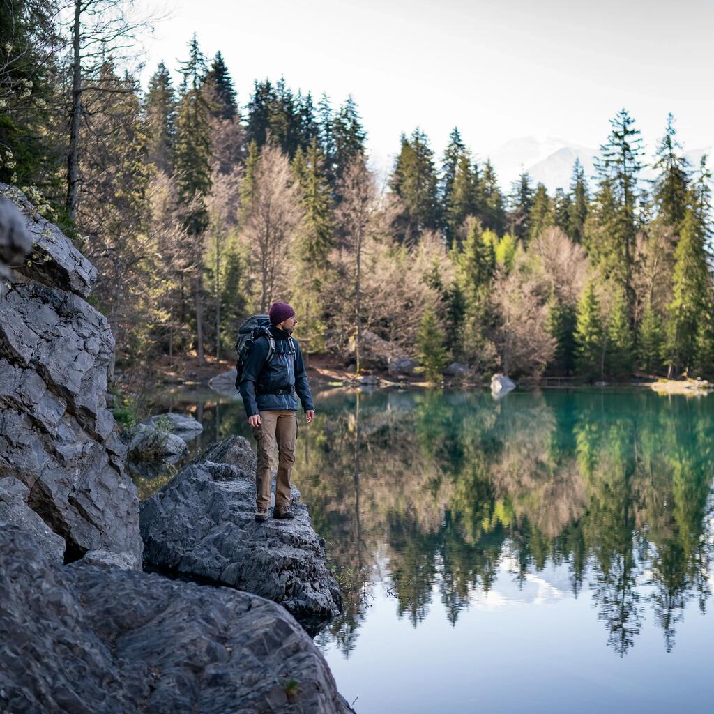 MUŠKA JAKNA 3 U 1 ZA TREKING NA PUTOVANJU - TRAVEL 500 -10 °C CRNA