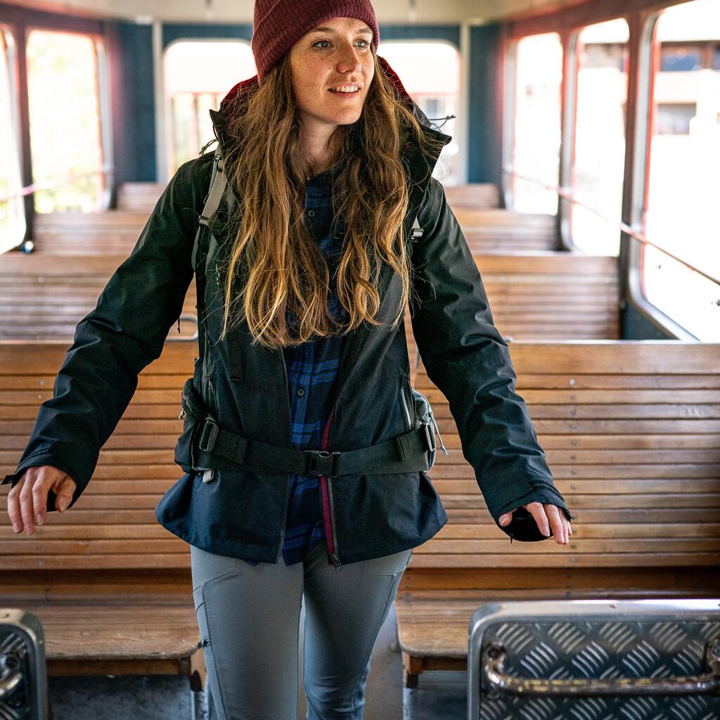 Chaqueta 3 usos en 1 de trekking de viaje para Mujer Forclaz Travel500 negro