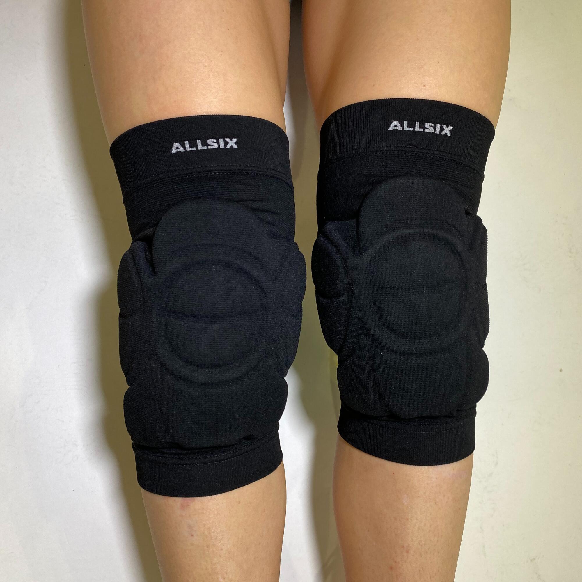 Volleyball Knee Pads for Intensive Play. 3/6