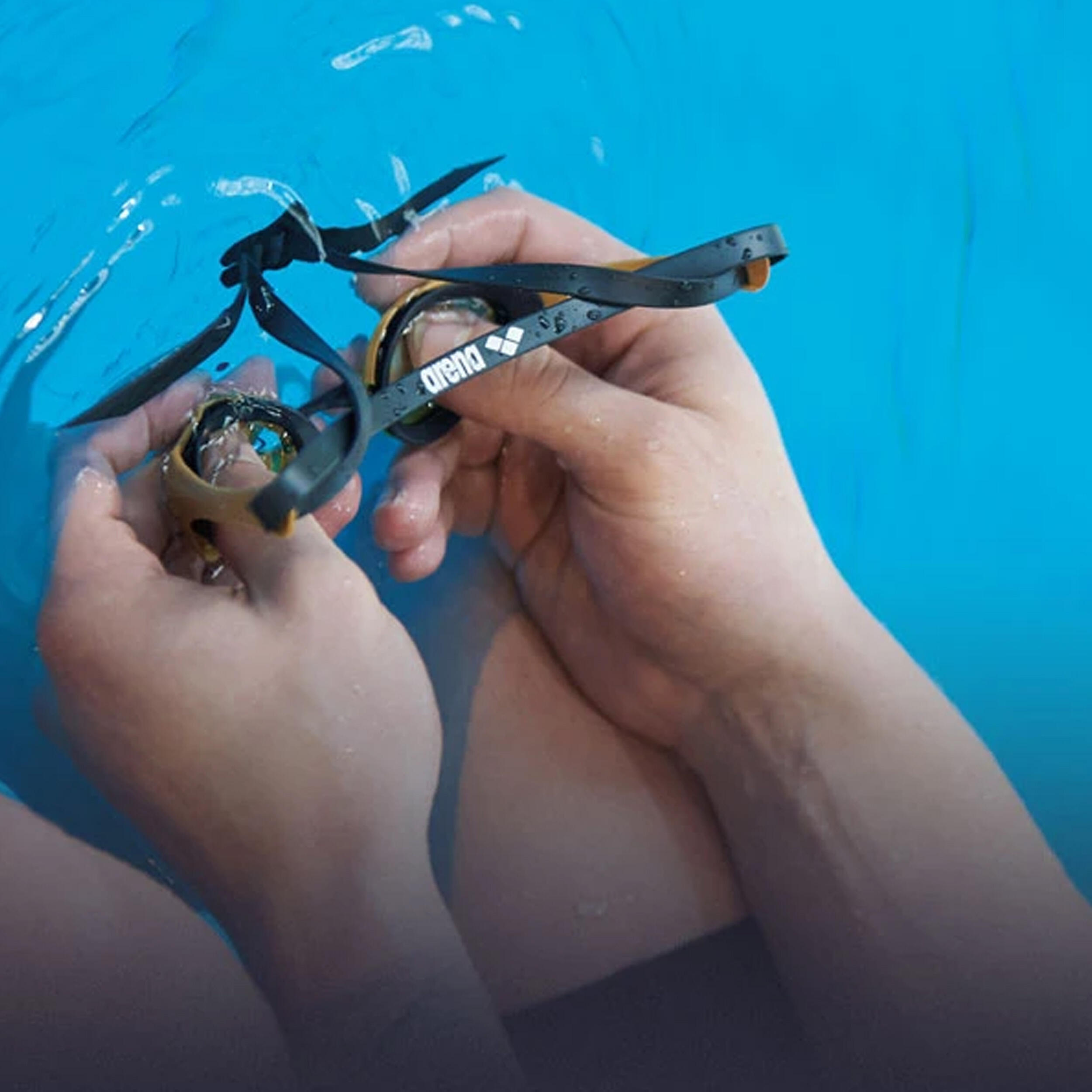 Schwimmbrille verspiegelt Arena - Cobra Swipe gold  5/6