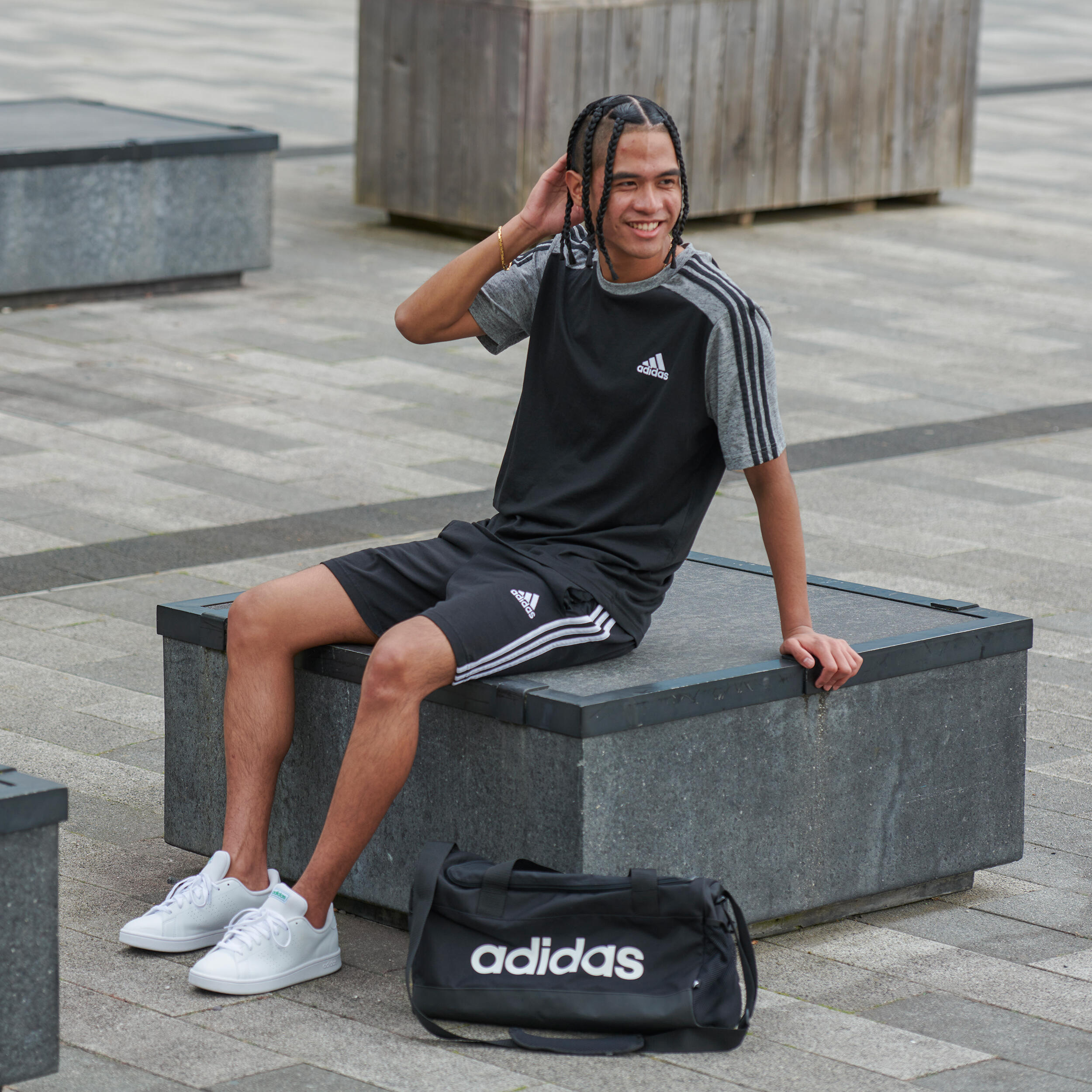 Pánské fitness tričko Adidas černo-šedé 8/11