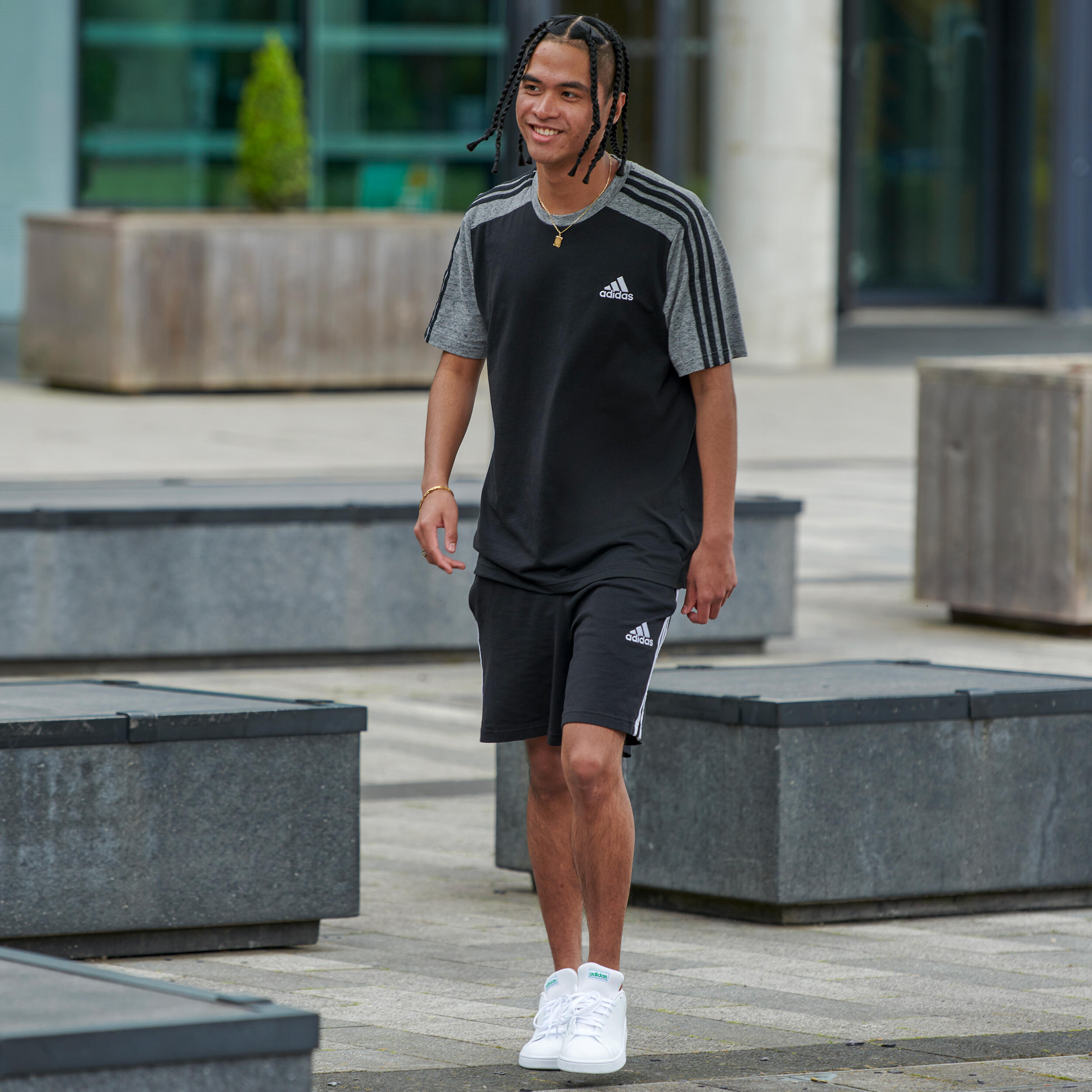 Pánské fitness tričko Adidas černo-šedé 7/11