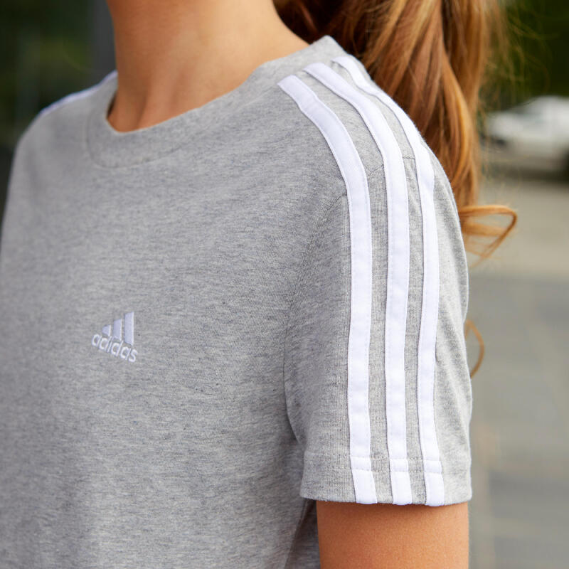 Camiseta mujer manga corta 100% algodón adidas fitness 3 franjas gris jaspeado
