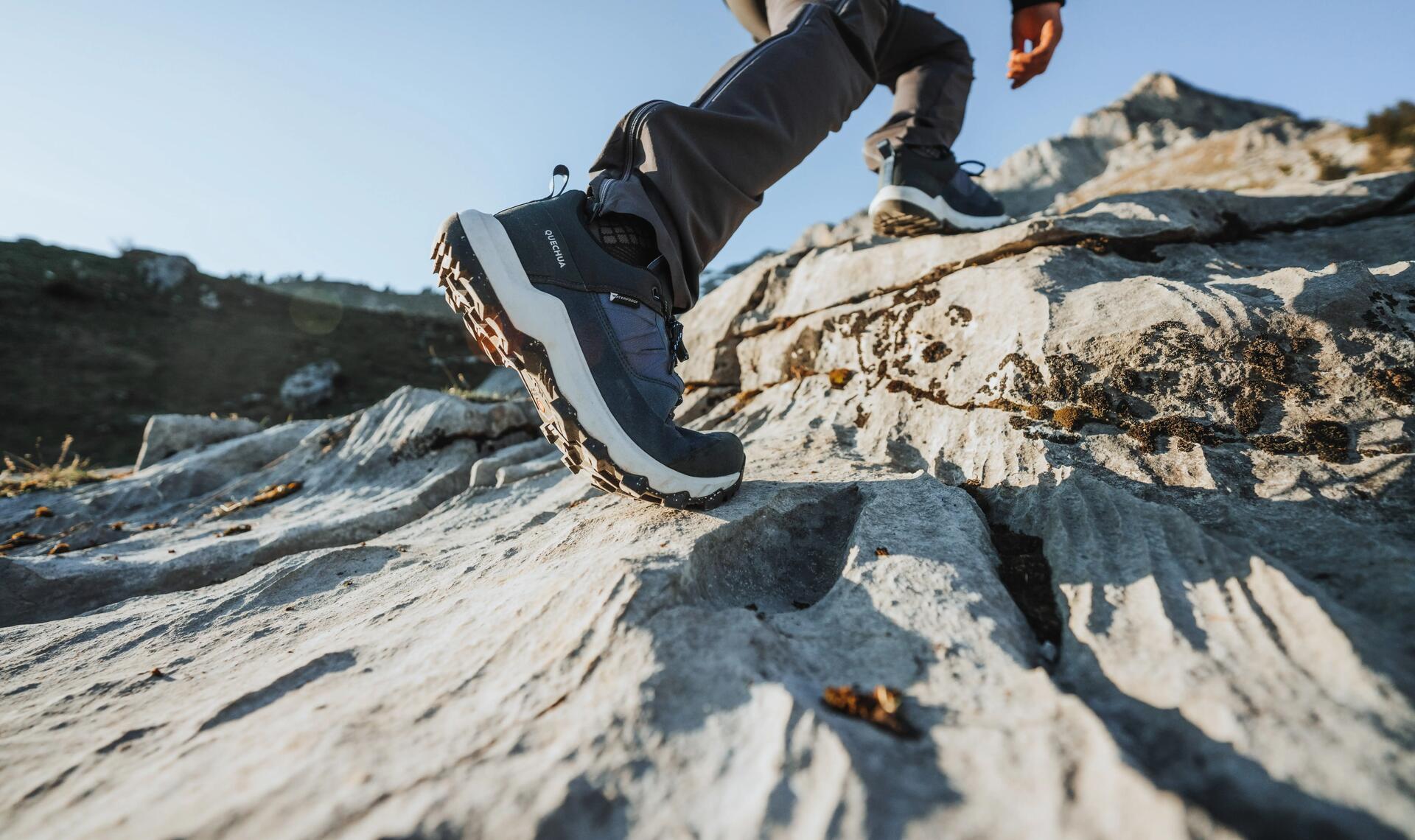 trekking
