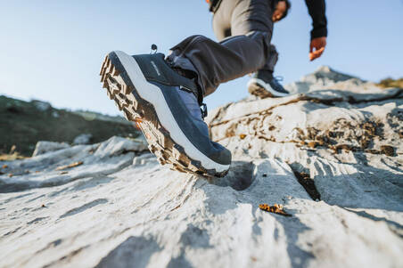 Men's waterproof hiking shoes - MH500 blue