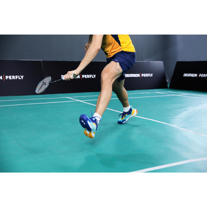 Badmintonracket voor volwassenen BR 900 Ultra Lite P blauw