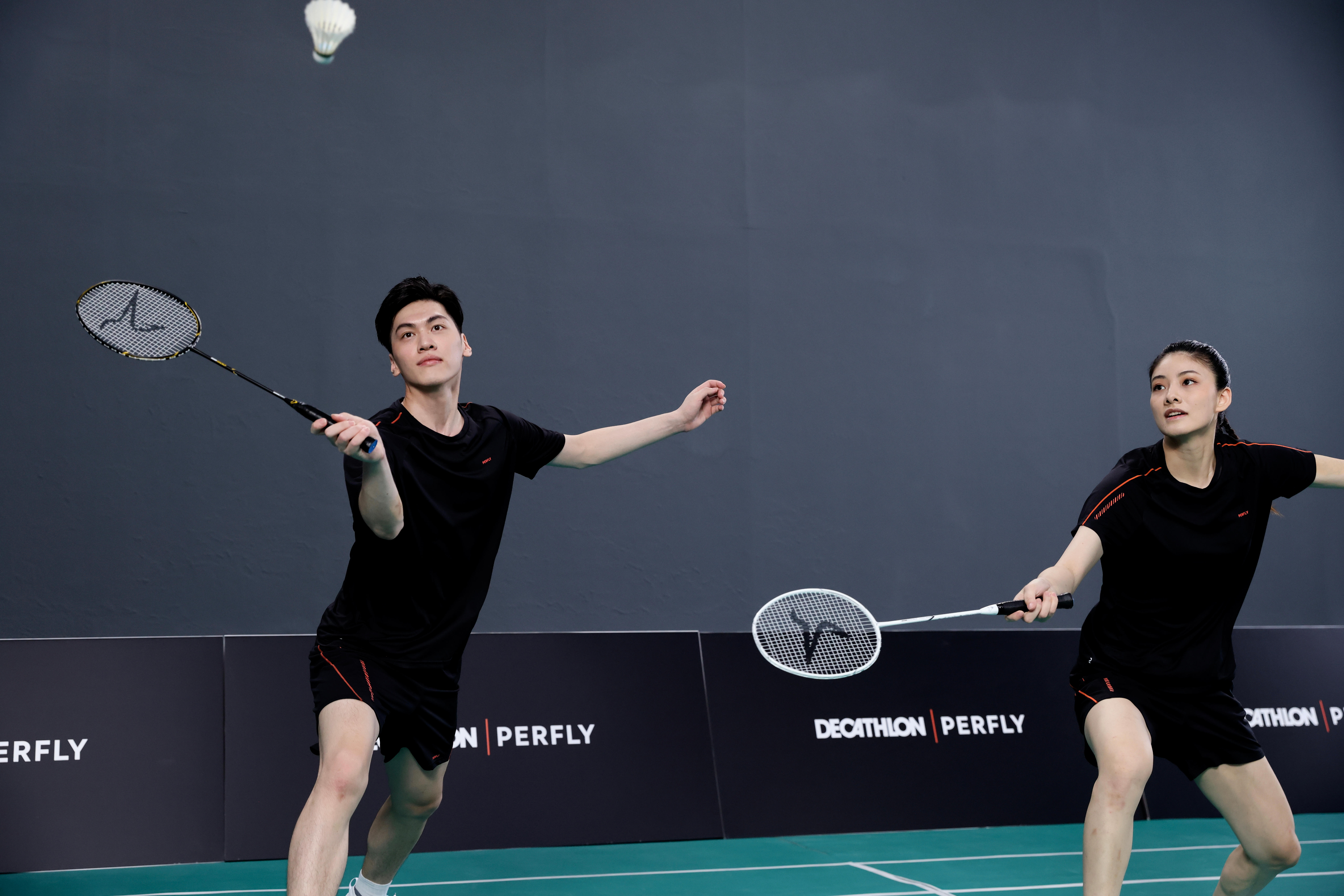 Badminton Racket Set - BR 500 White/Black - KUIKMA