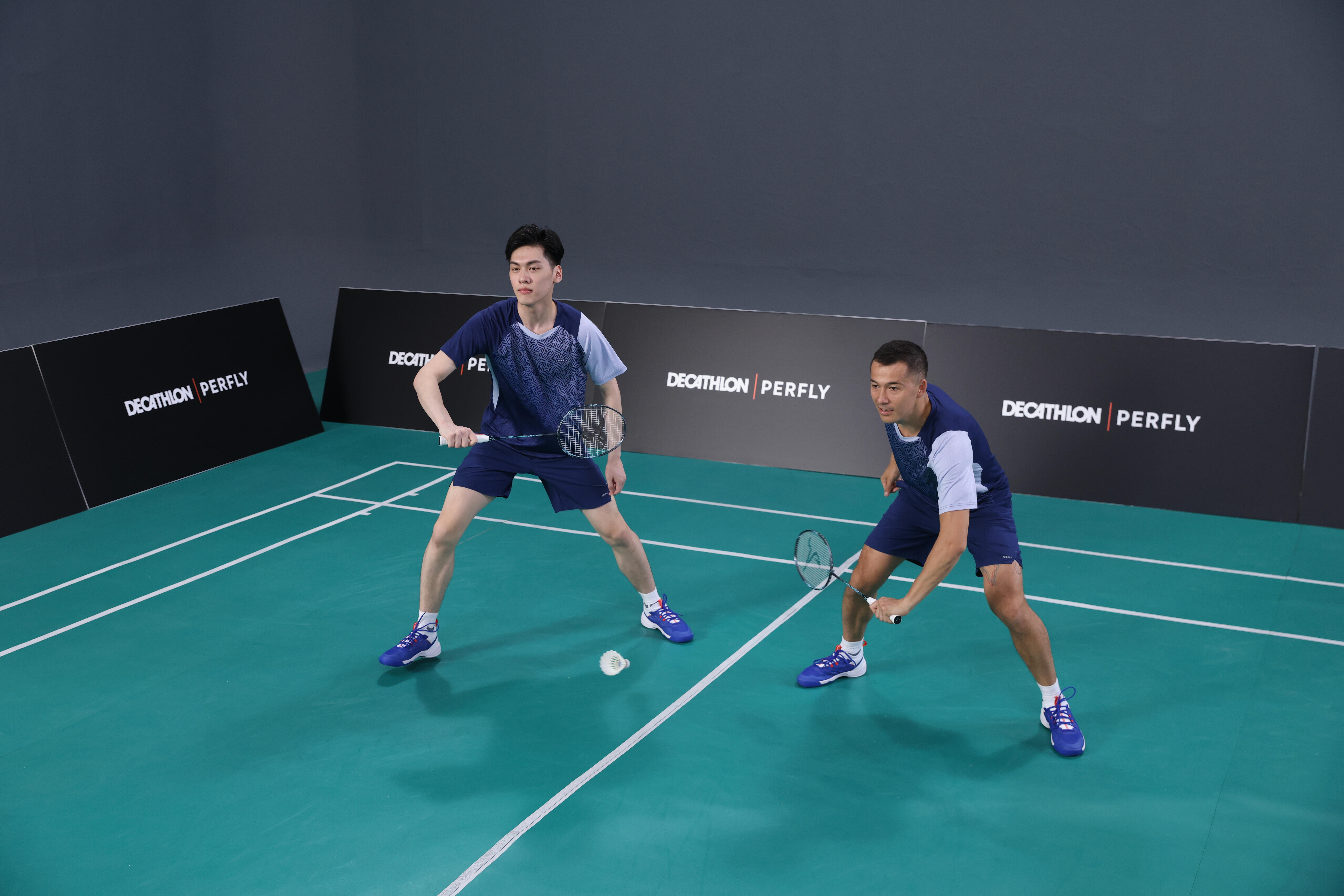 Chaussures de badminton Ultra Lite homme - BS 900 bleu - KUIKMA