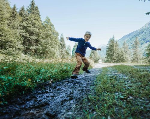 Wandelen met kinderen; waar moet je rekening mee houden?