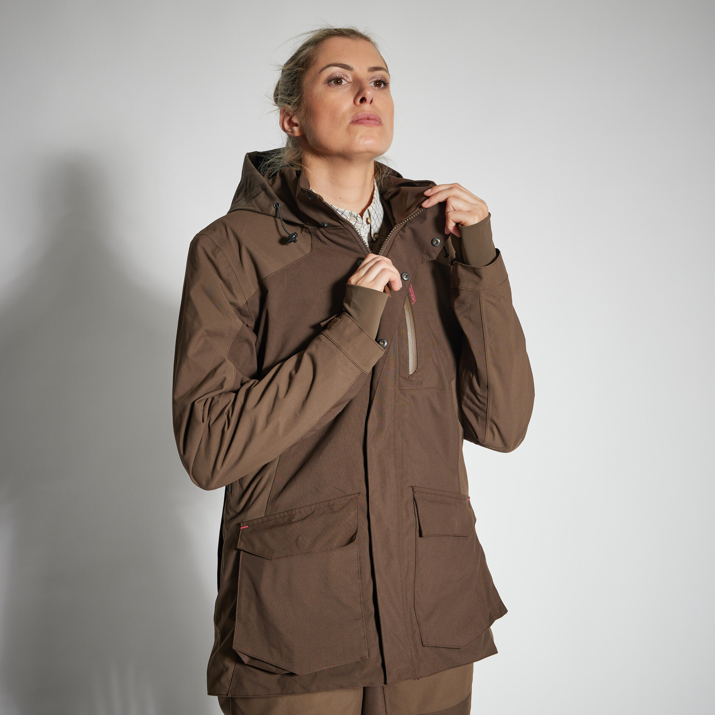 WOMEN'S WATERPROOF DURABLE JACKET 500 - BROWN 13/15