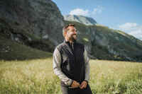 Men’s Warm Hiking Fleece Gilet MH500 - Black
