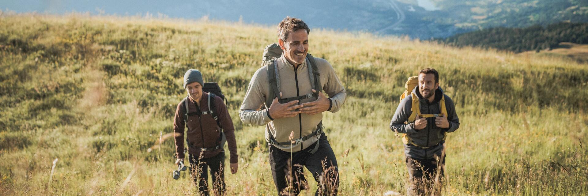  hiking 