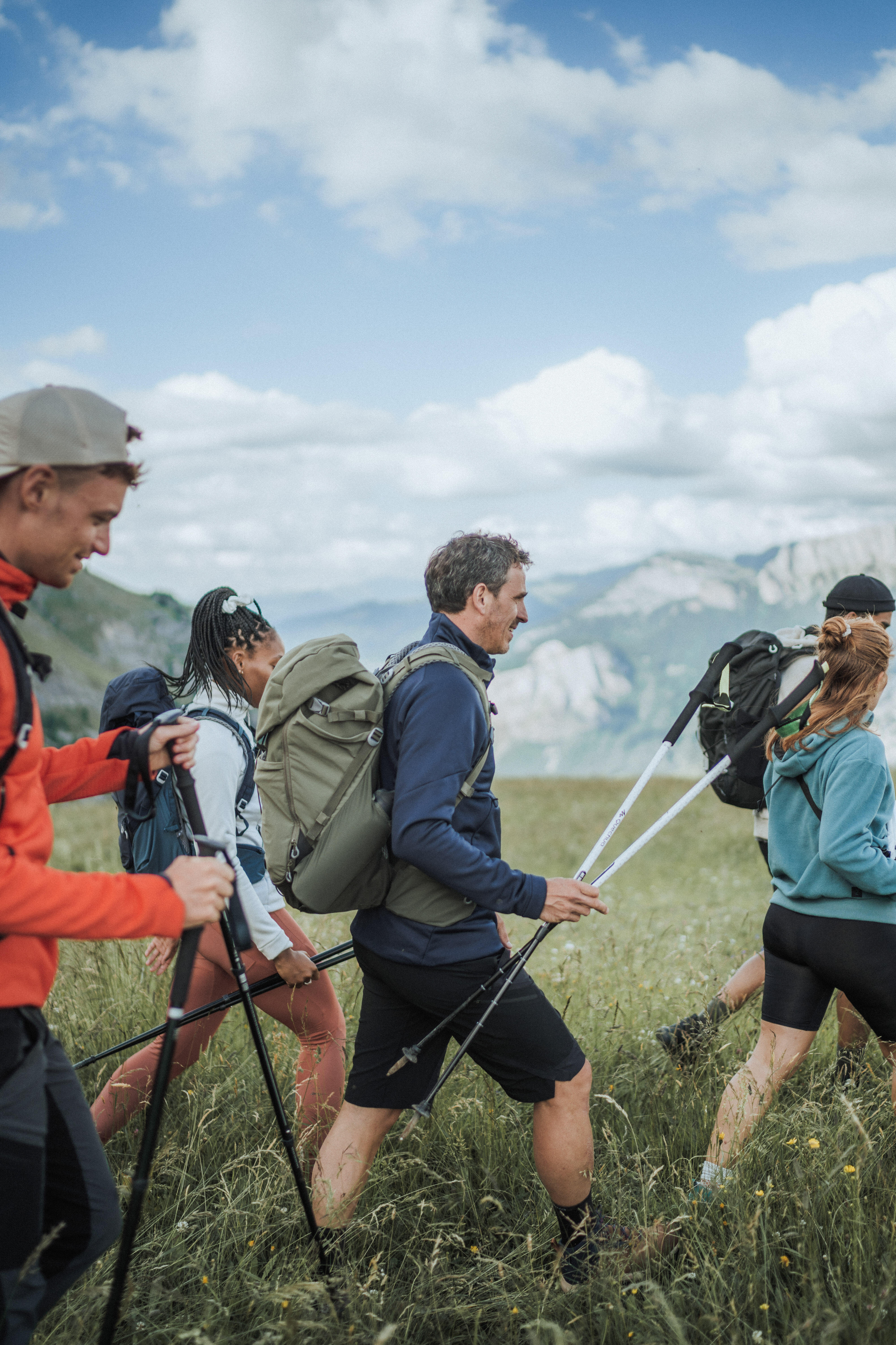 Men's Hiking Thin Fleece Jacket - MH520