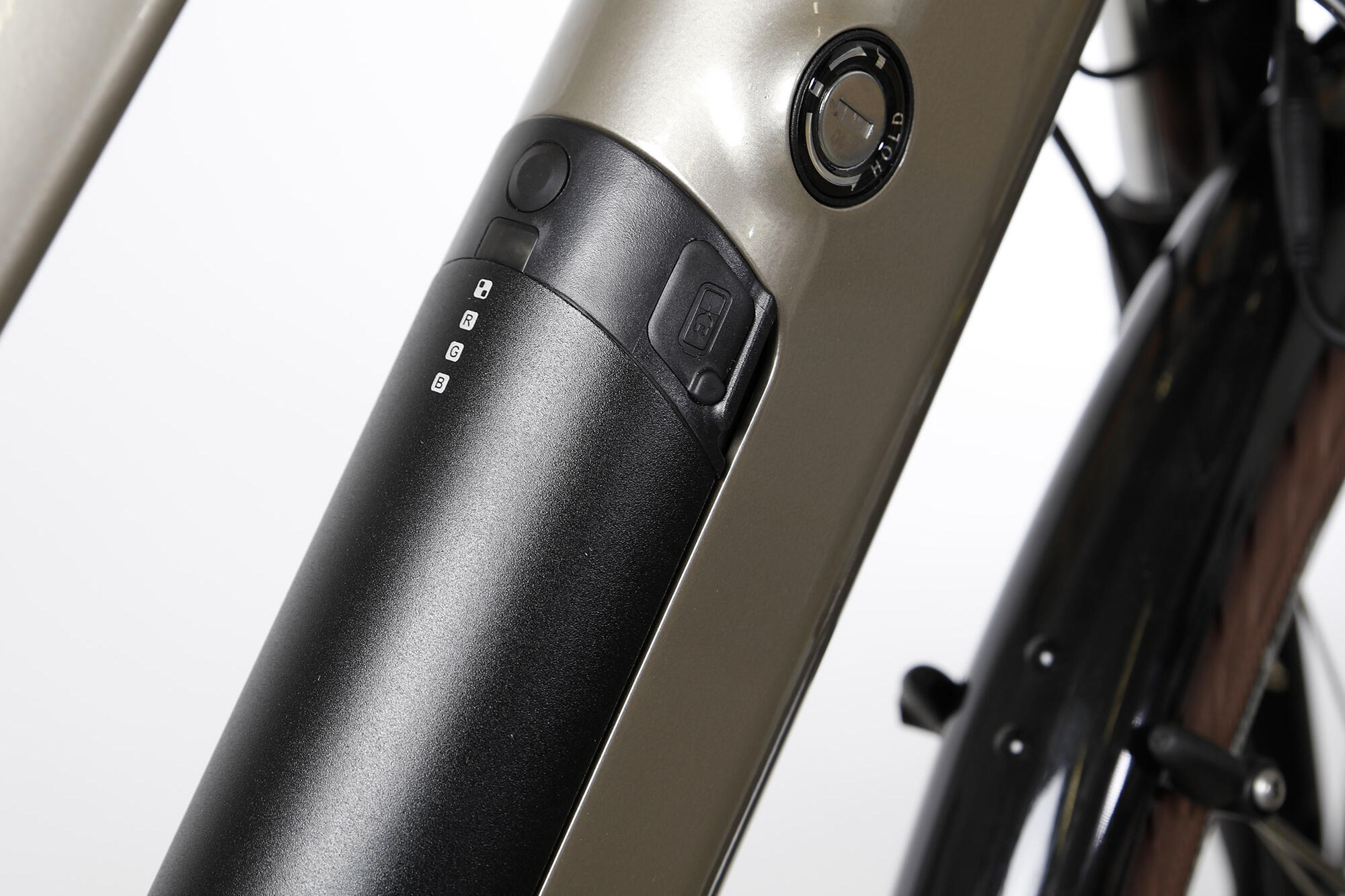 COMBIEN DE TEMPS EST NECESSAIRE POUR RECHARGER MA BATTERIE ?