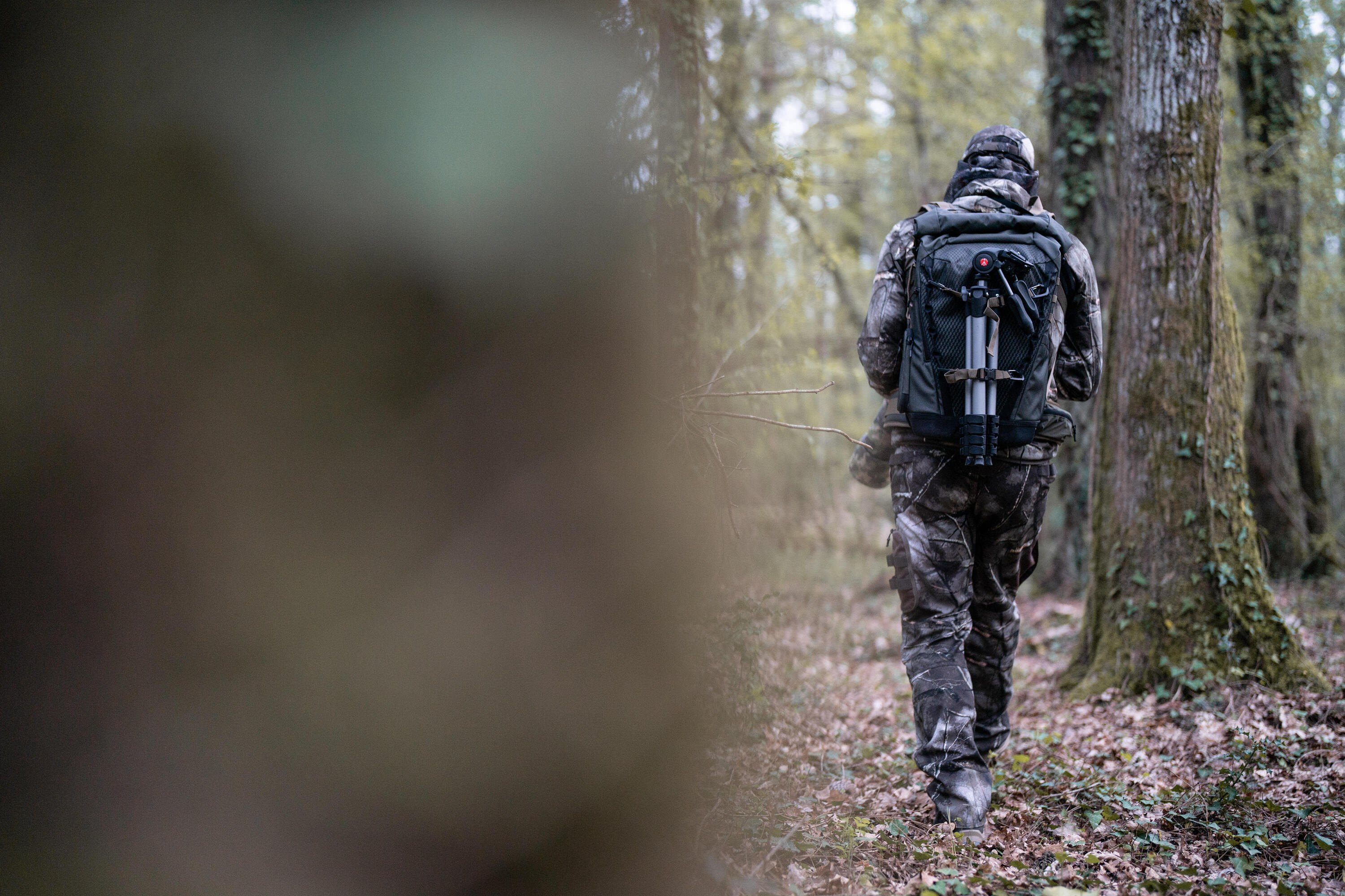 Veste chasse 500 Silencieuse Imperméable CAMOUFLAGE TREEMETIC 16/18