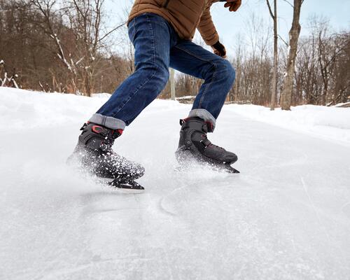 Quelle taille de patins à glace choisir ?