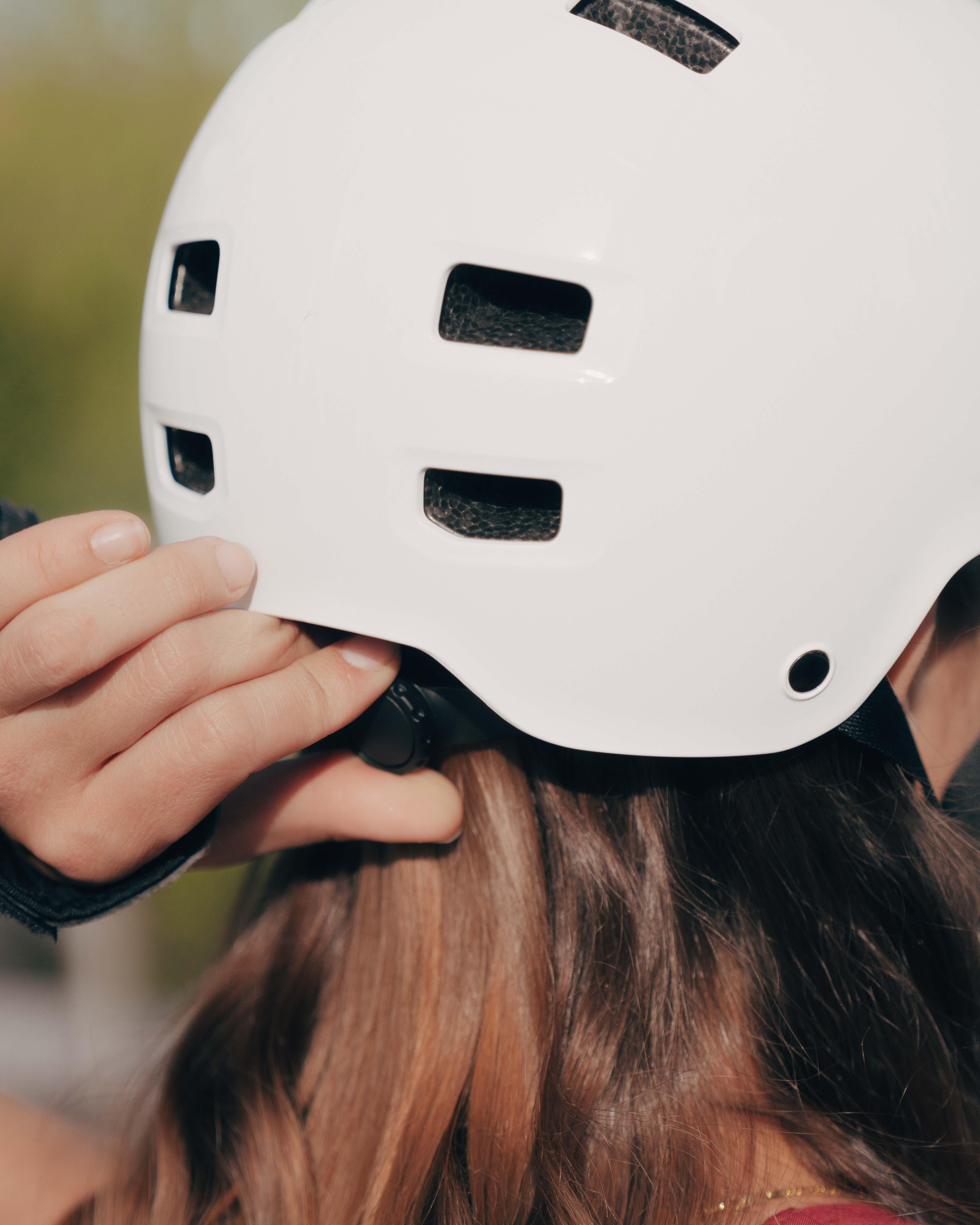 Adjustable Skate Helmet - MF 500 White - OXELO