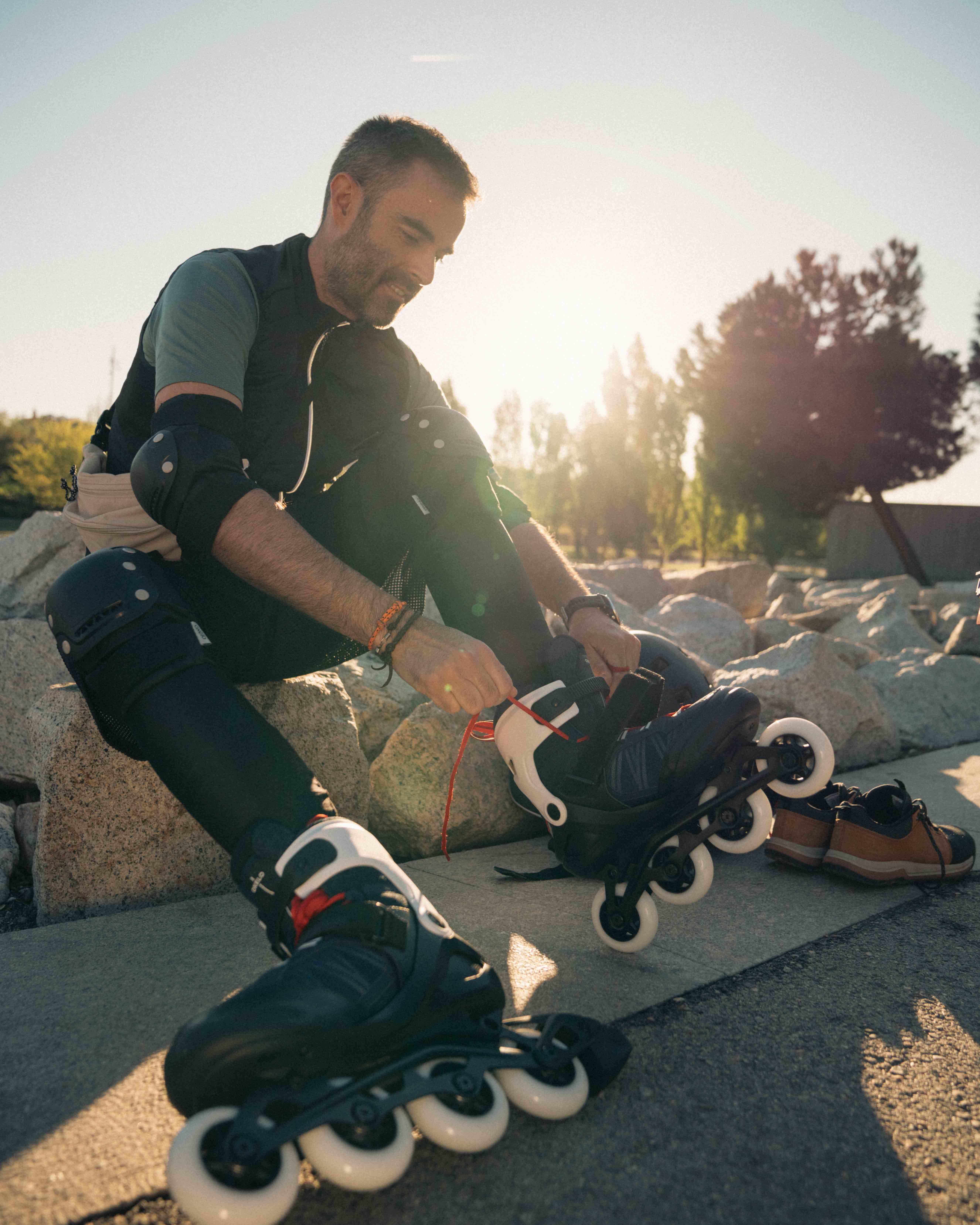 Protections corporelles pour patins à roues alignées - FIT500 noir/gris -  Noir, Noir, Gris comète - Oxelo - Décathlon