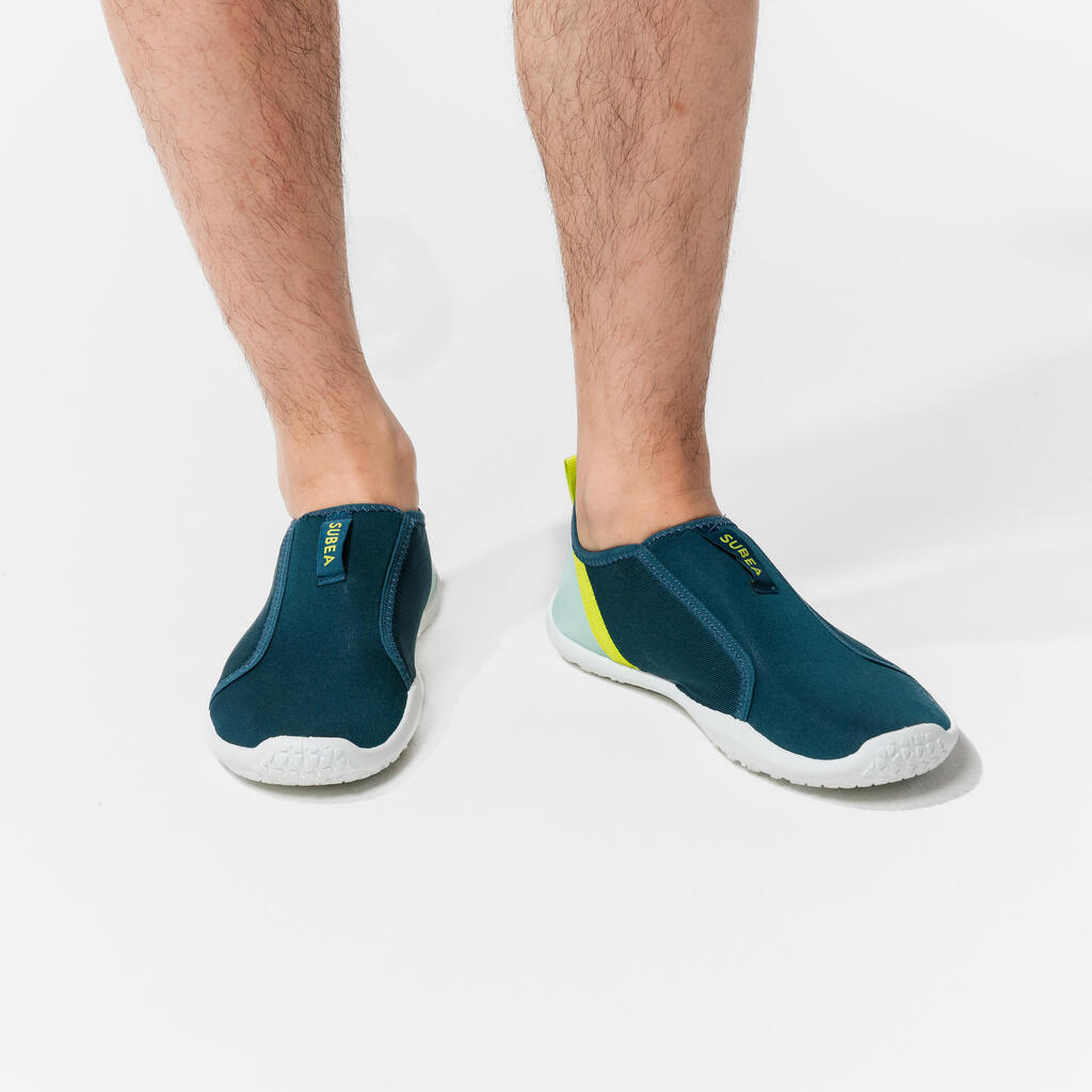Zapatos acuáticos con elásticos naranjas para adulto Subea 120 Awake Leaf